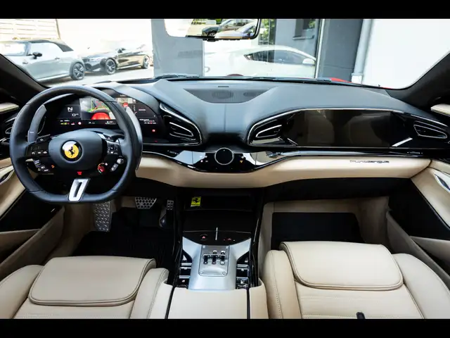 Ferrari Purosangue view 15