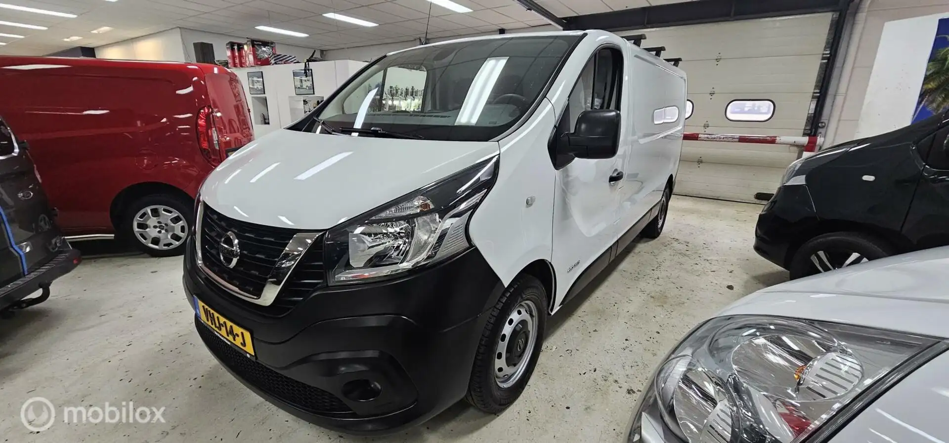 Nissan NV300 bestel 2.0 dCi 145 L2H1 Acenta Wit - 2