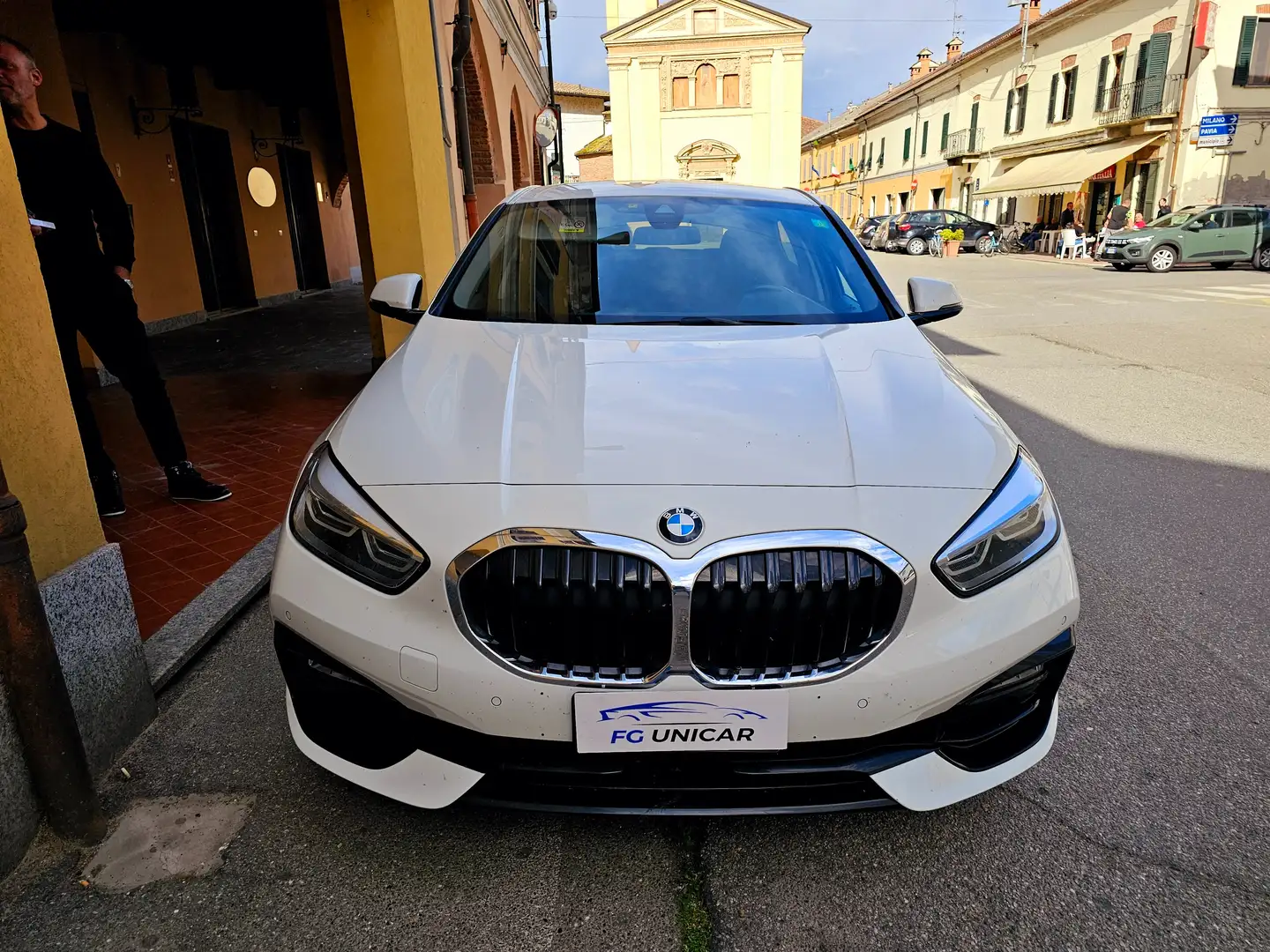 BMW 118 Serie 1 F40 118d Blanc - 1