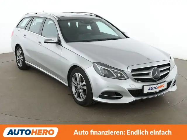 Mercedes-Benz E-Class view 8