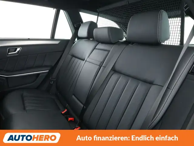 Mercedes-Benz E-Class view 14