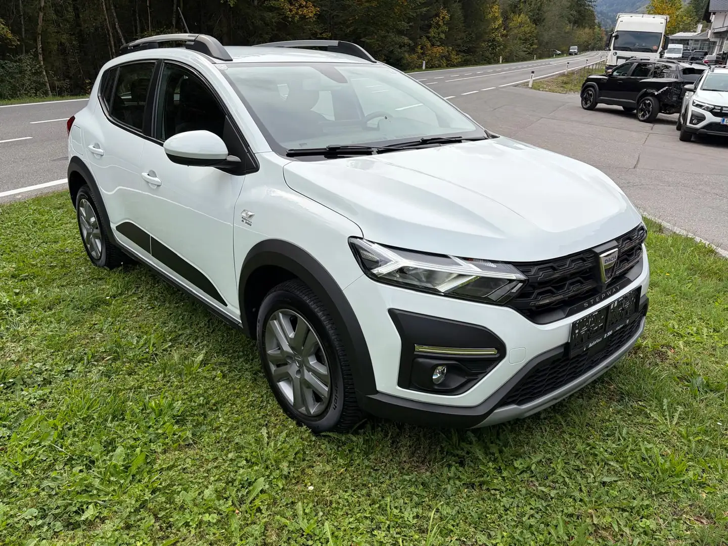 Dacia Sandero Stepway Expression TCe 90 Weiß - 2