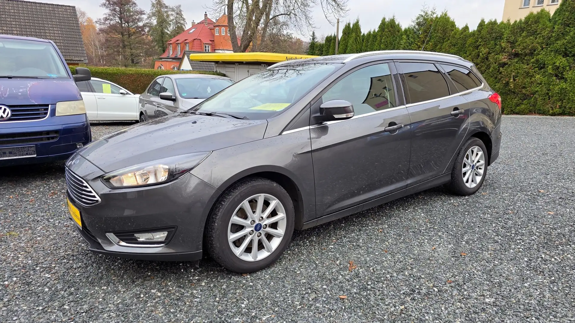 Ford Focus Focus Turnier 1.5 EcoBoost Titanium Gris - 1