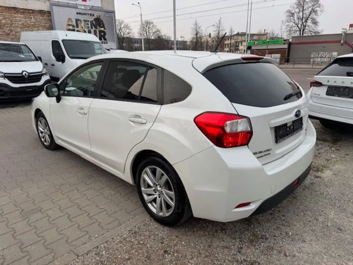 Subaru Impreza 2.0 AWD Comfort*Autom*2.Hd*Xenon*Kamera Weiß - 2