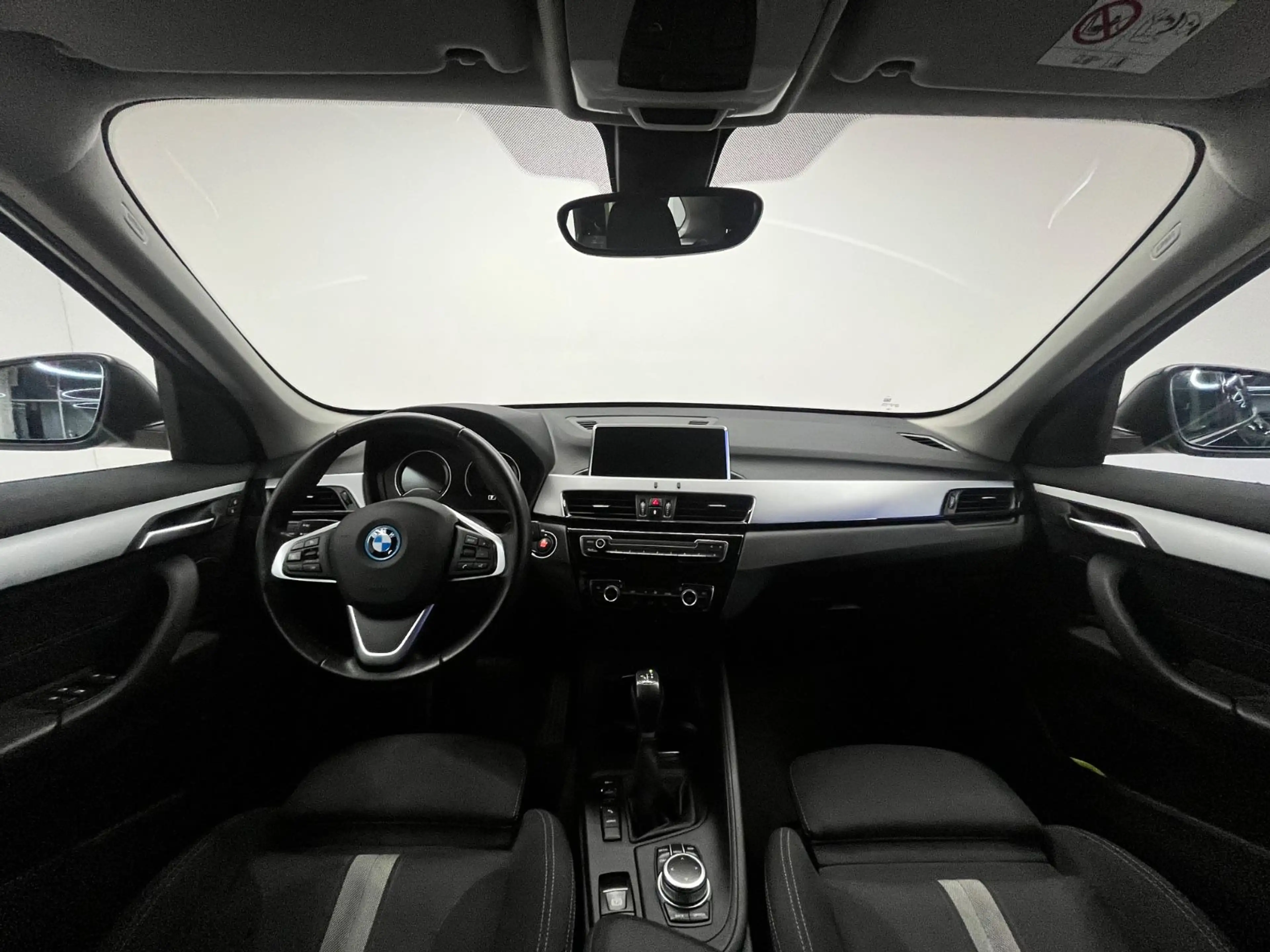 BMW X1 xDrive 25 e Advantage RFK AHK PDC 8-Fach — photo 14