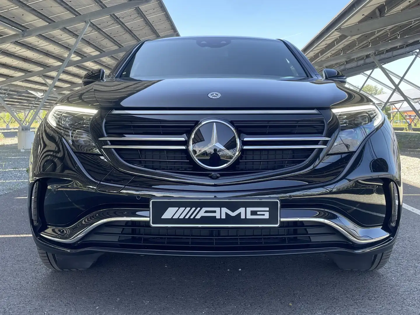 Mercedes-Benz EQC 400 4MATIC AMG Line 80 kWh | Schuifdak | 360 camera | Zwart - 2