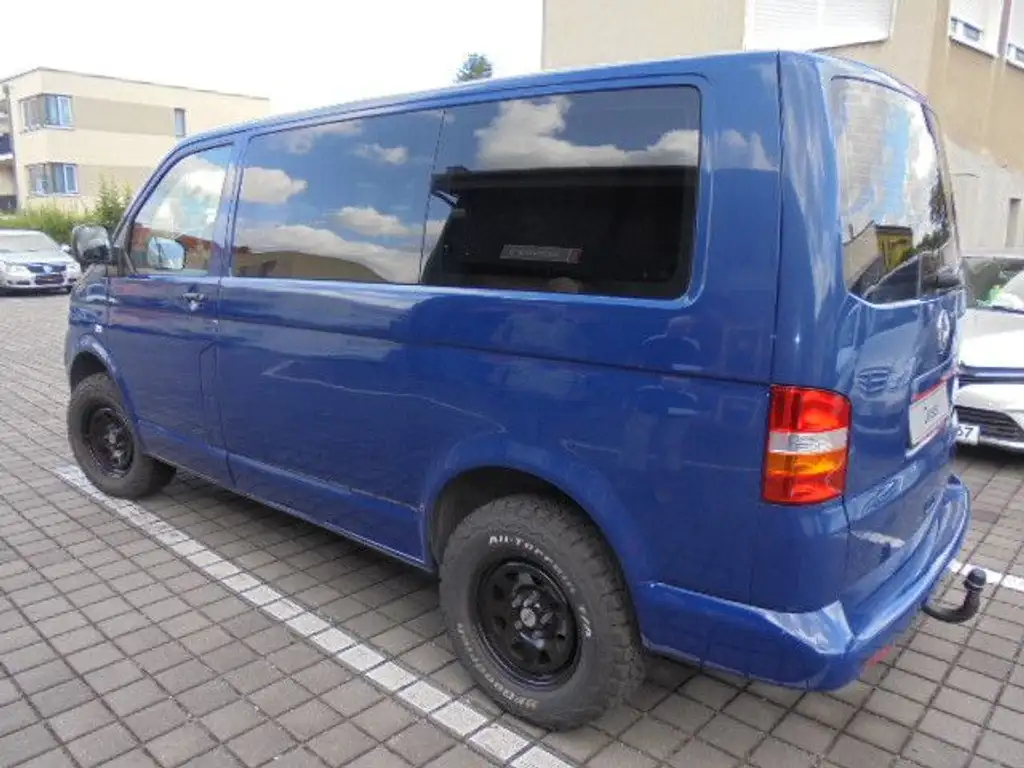 Volkswagen T5 Kombi