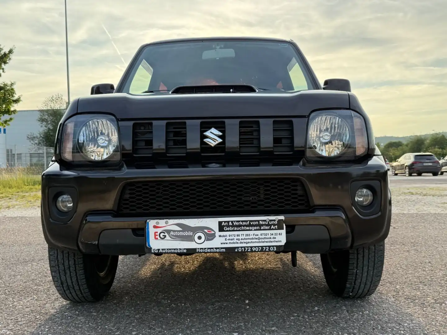 Suzuki Jimny 1.3 Ranger Comfort Lim. Automatik*1-HAND* smeđa - 2