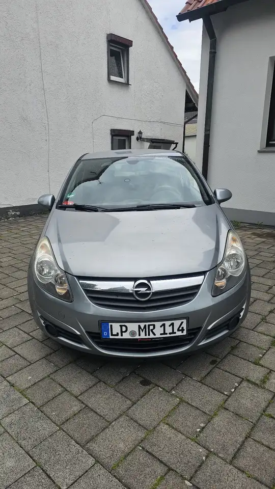 Opel Corsa Edition 100 Cool, foto 3