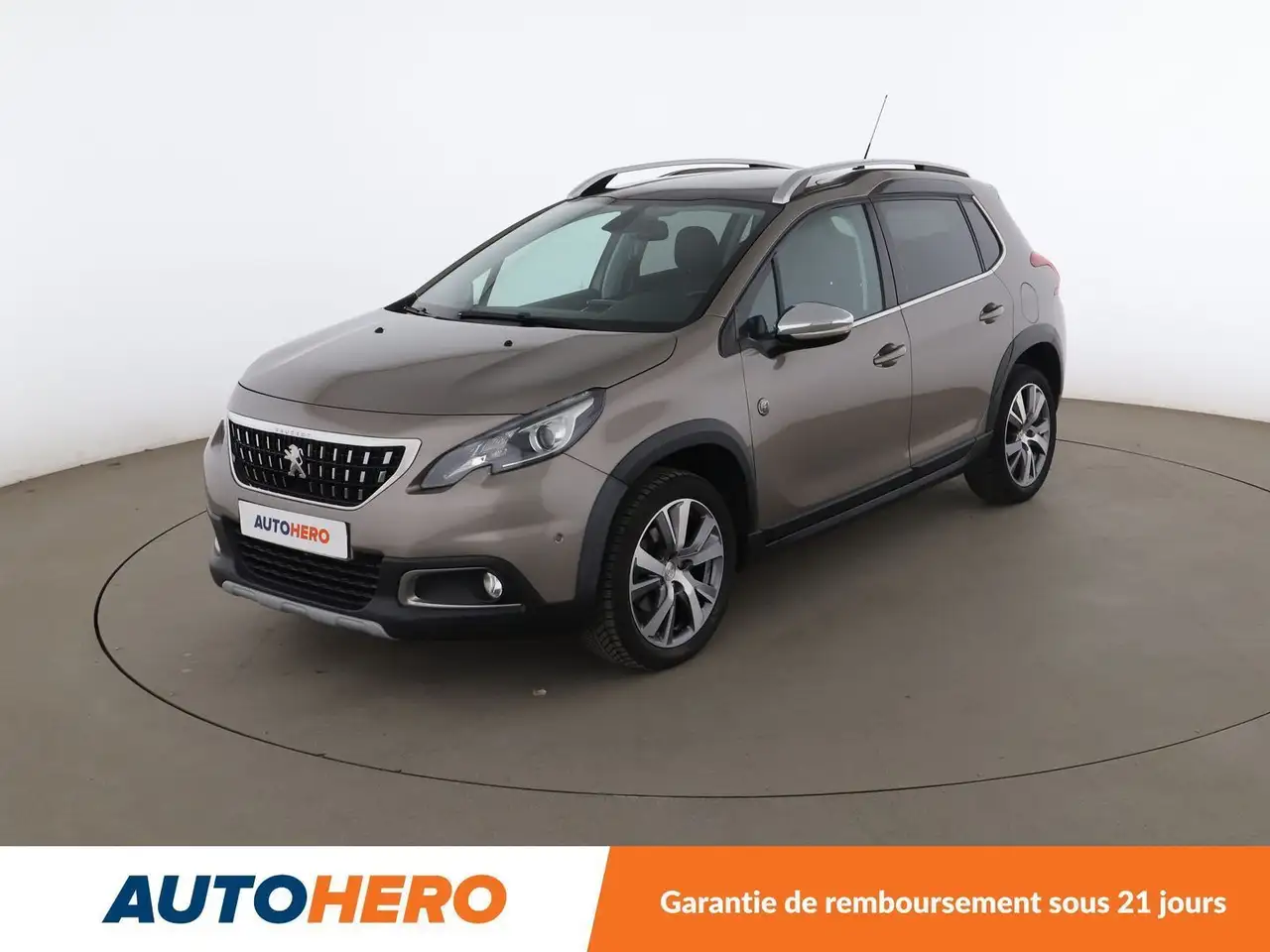 Peugeot 2008 1.2 PureTech Crossway