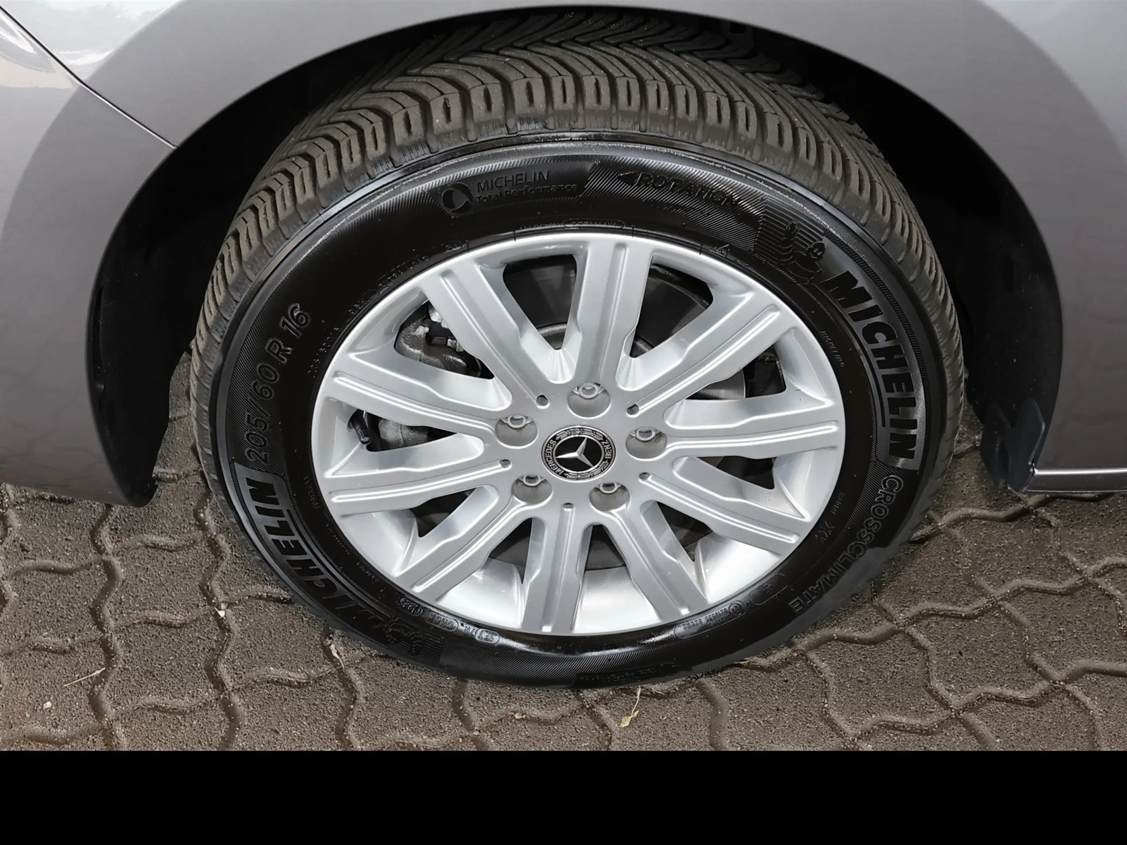 Mercedes-Benz T-Class d Progressive Edition MBUX RFK LED — photo 4