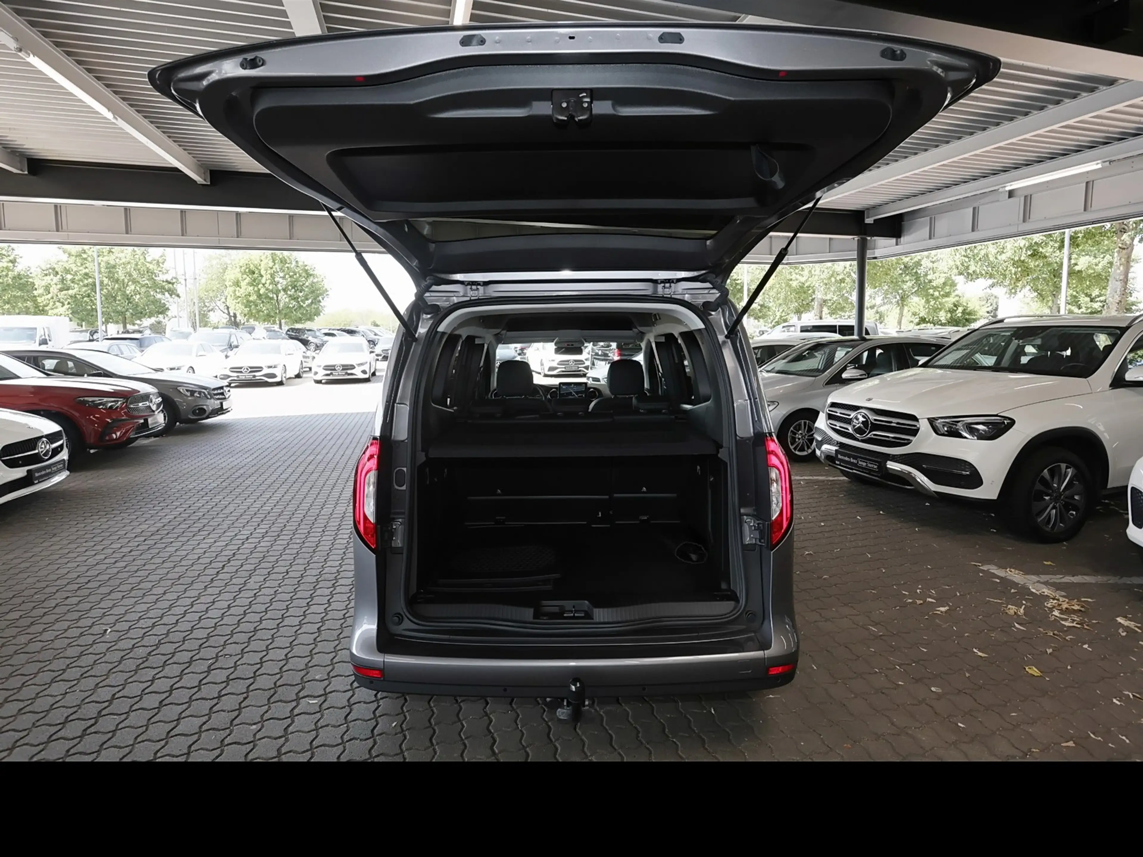 Mercedes-Benz T-Class d Progressive Edition MBUX RFK LED — photo 9