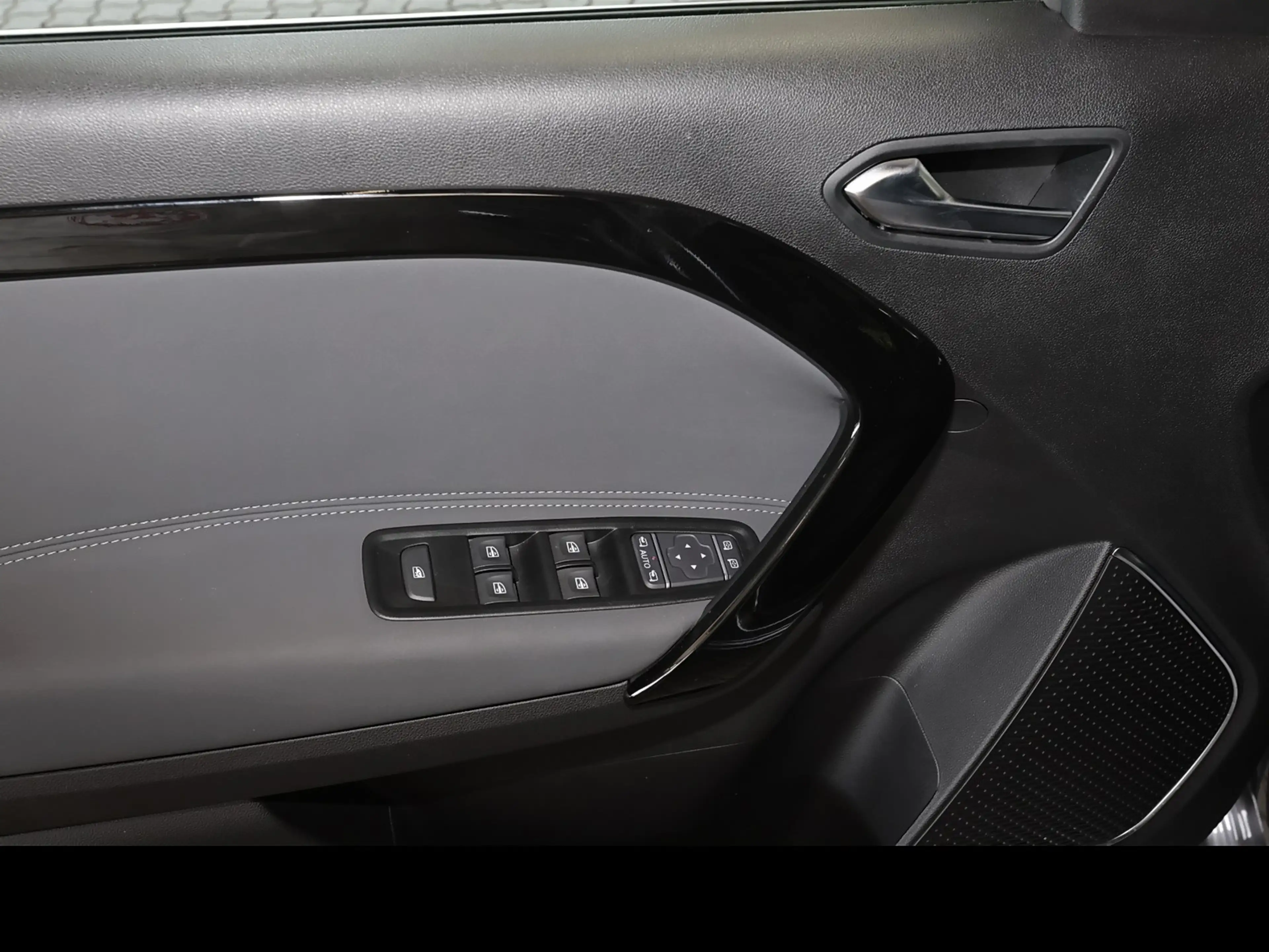 Mercedes-Benz T-Class d Progressive Edition MBUX RFK LED — photo 14