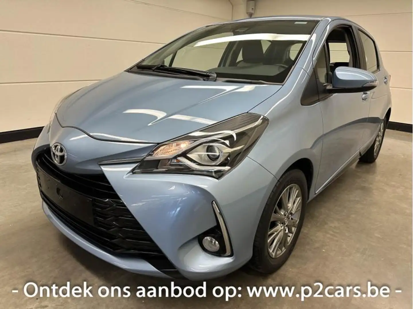 Toyota Yaris Y-CONIC + Senso Pack Blauw - 2