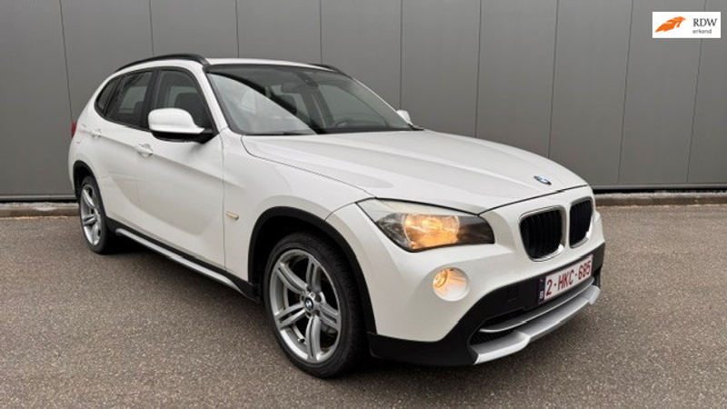 BMW X1 XDrive18d LEDER CLIMA PANO