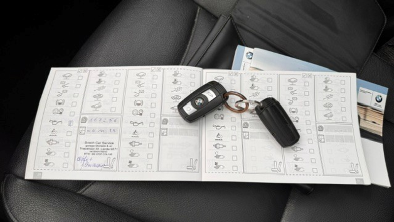 BMW X1 XDrive18d LEDER CLIMA PANO — photo 11