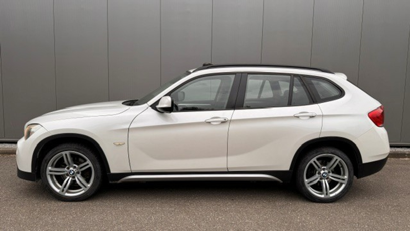 BMW X1 XDrive18d LEDER CLIMA PANO — photo 4