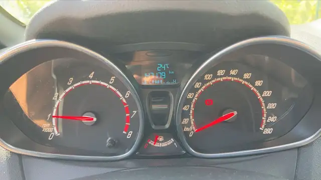 Ford Fiesta view 12