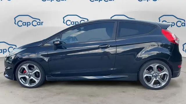 Ford Fiesta view 2
