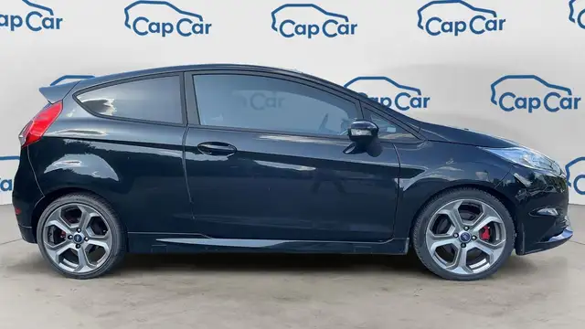 Ford Fiesta view 4