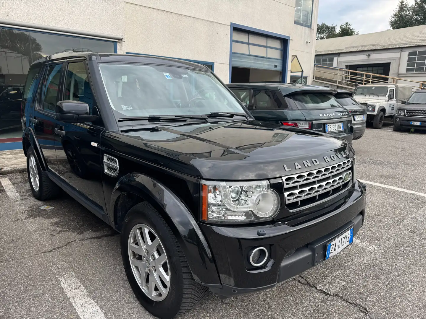 Land Rover Discovery 4 2.7 tdV6 SE auto Negro - 2
