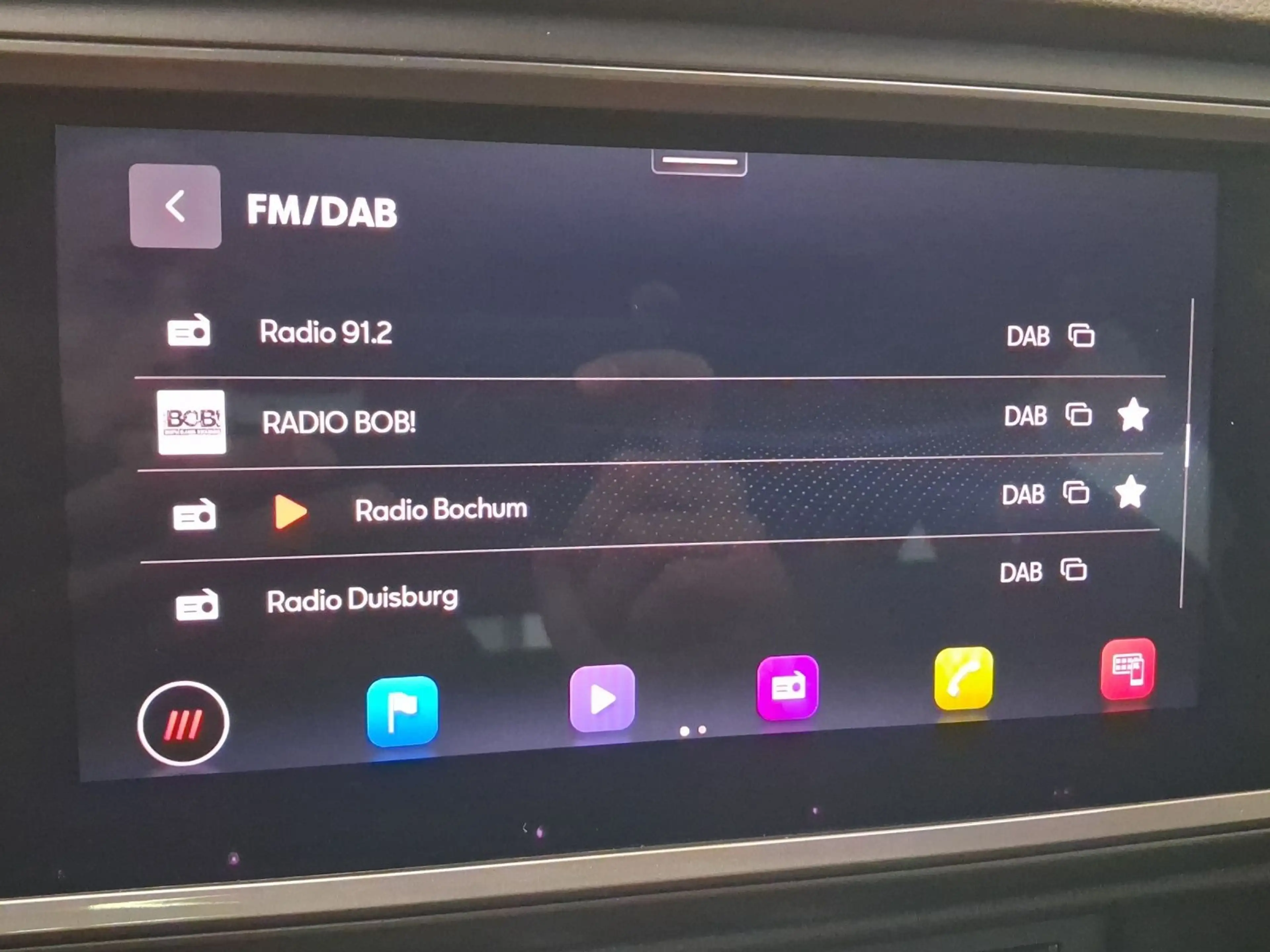 CUPRA Ateca 2.0 TSI DSG 4D LM19 PANO eKLAPPE — photo 15