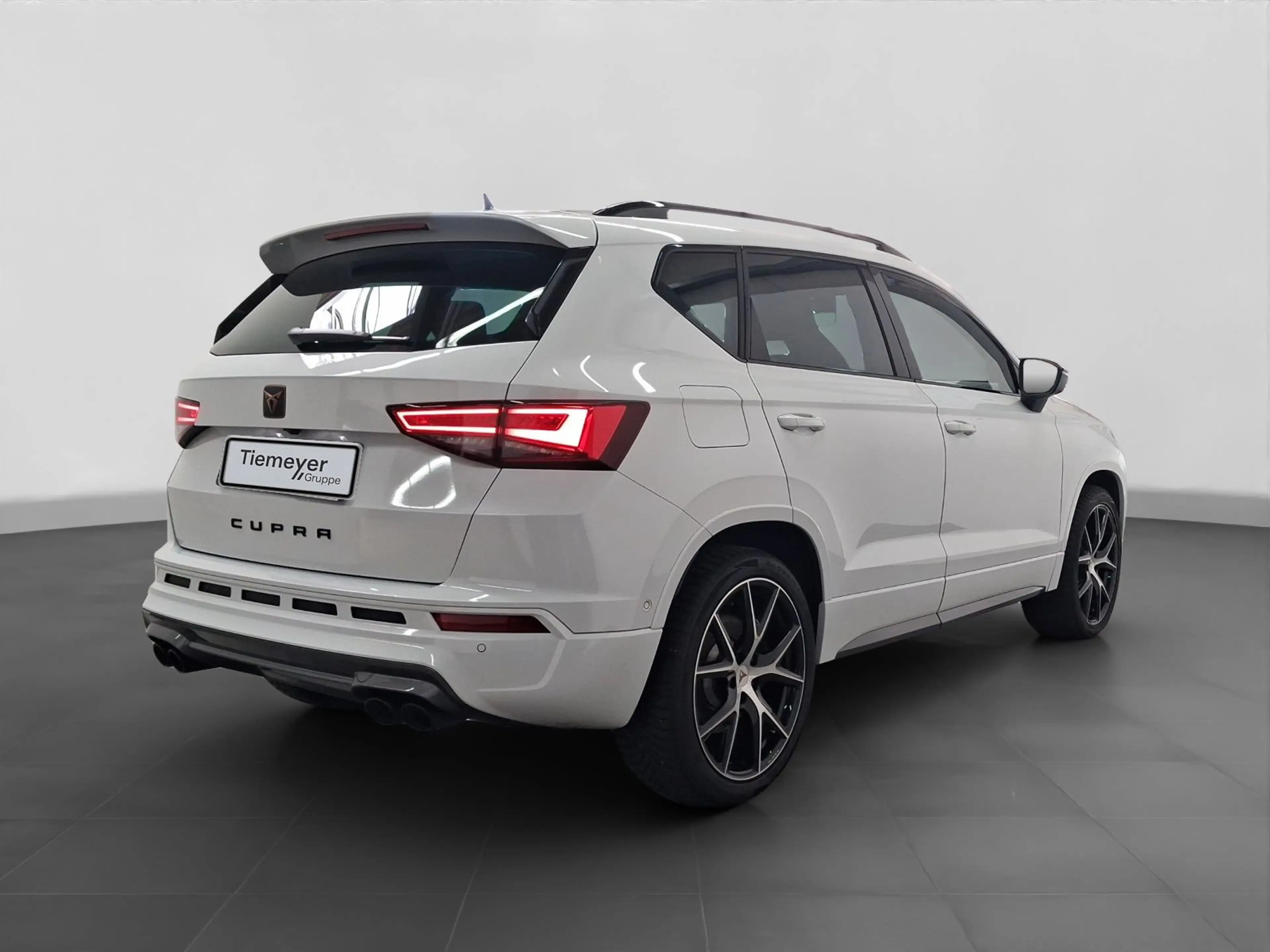 CUPRA Ateca 2.0 TSI DSG 4D LM19 PANO eKLAPPE — photo 3