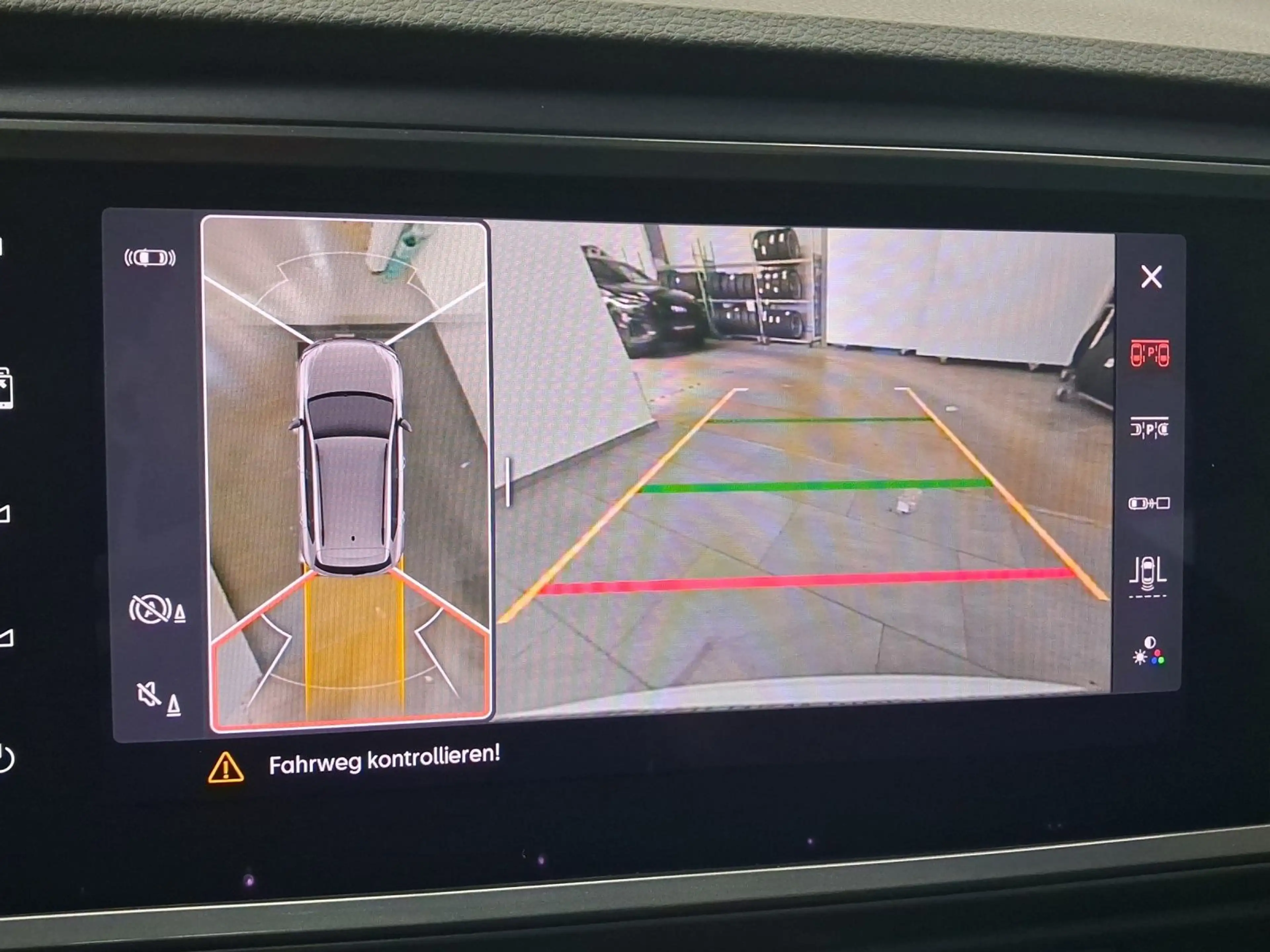 CUPRA Ateca 2.0 TSI DSG 4D LM19 PANO eKLAPPE — photo 14