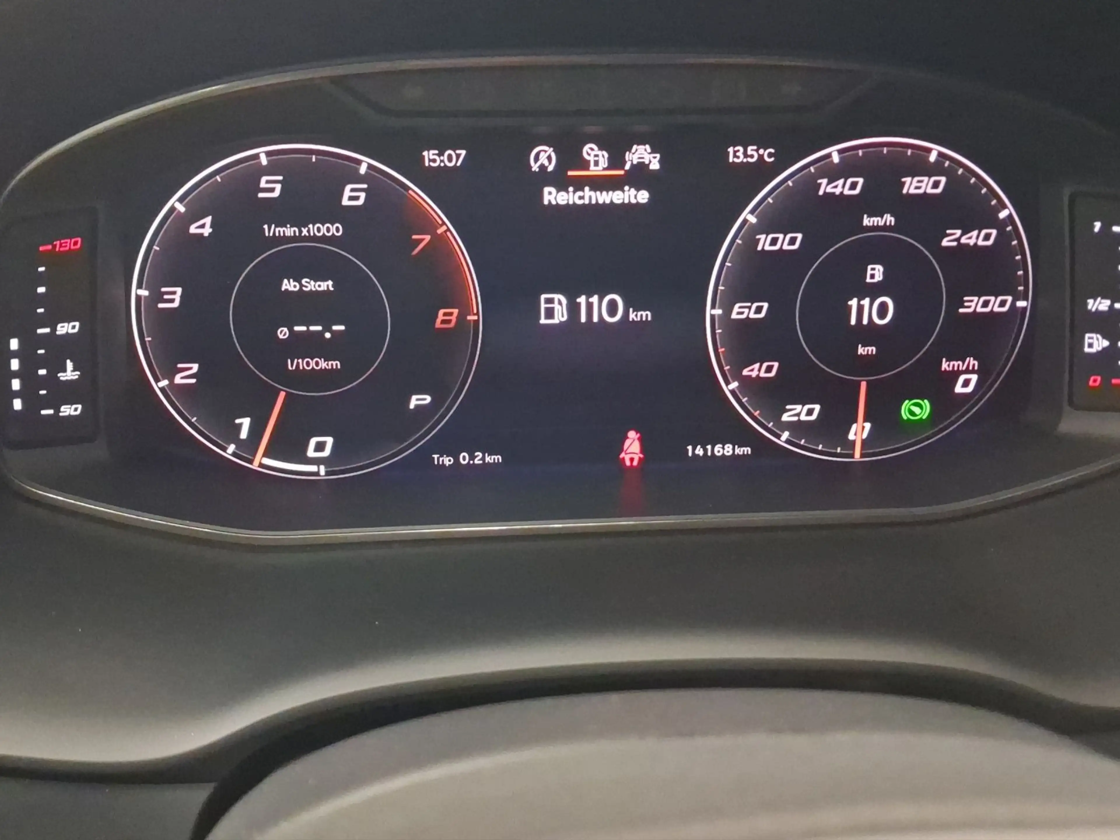 CUPRA Ateca 2.0 TSI DSG 4D LM19 PANO eKLAPPE — photo 10
