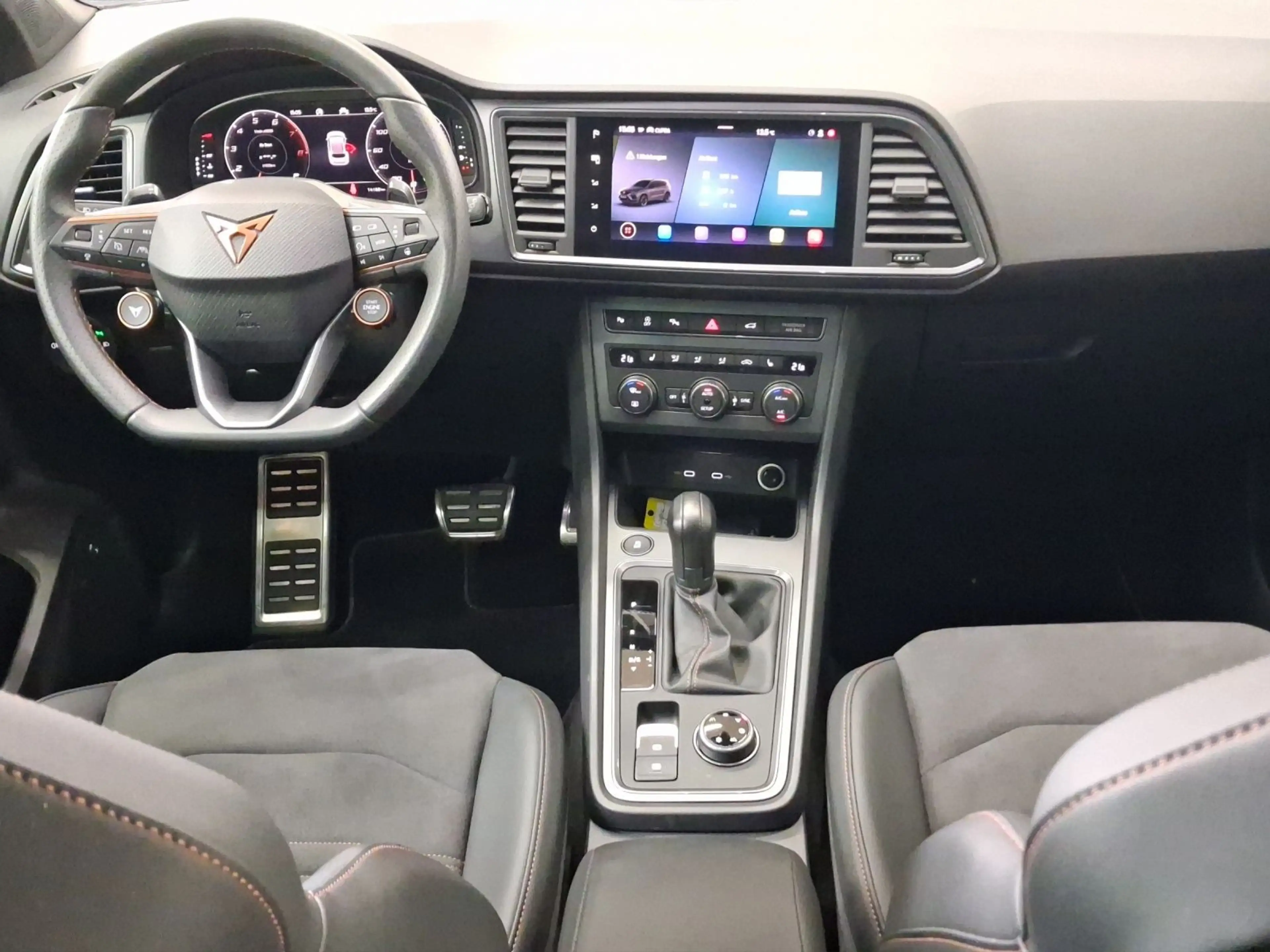 CUPRA Ateca 2.0 TSI DSG 4D LM19 PANO eKLAPPE — photo 5