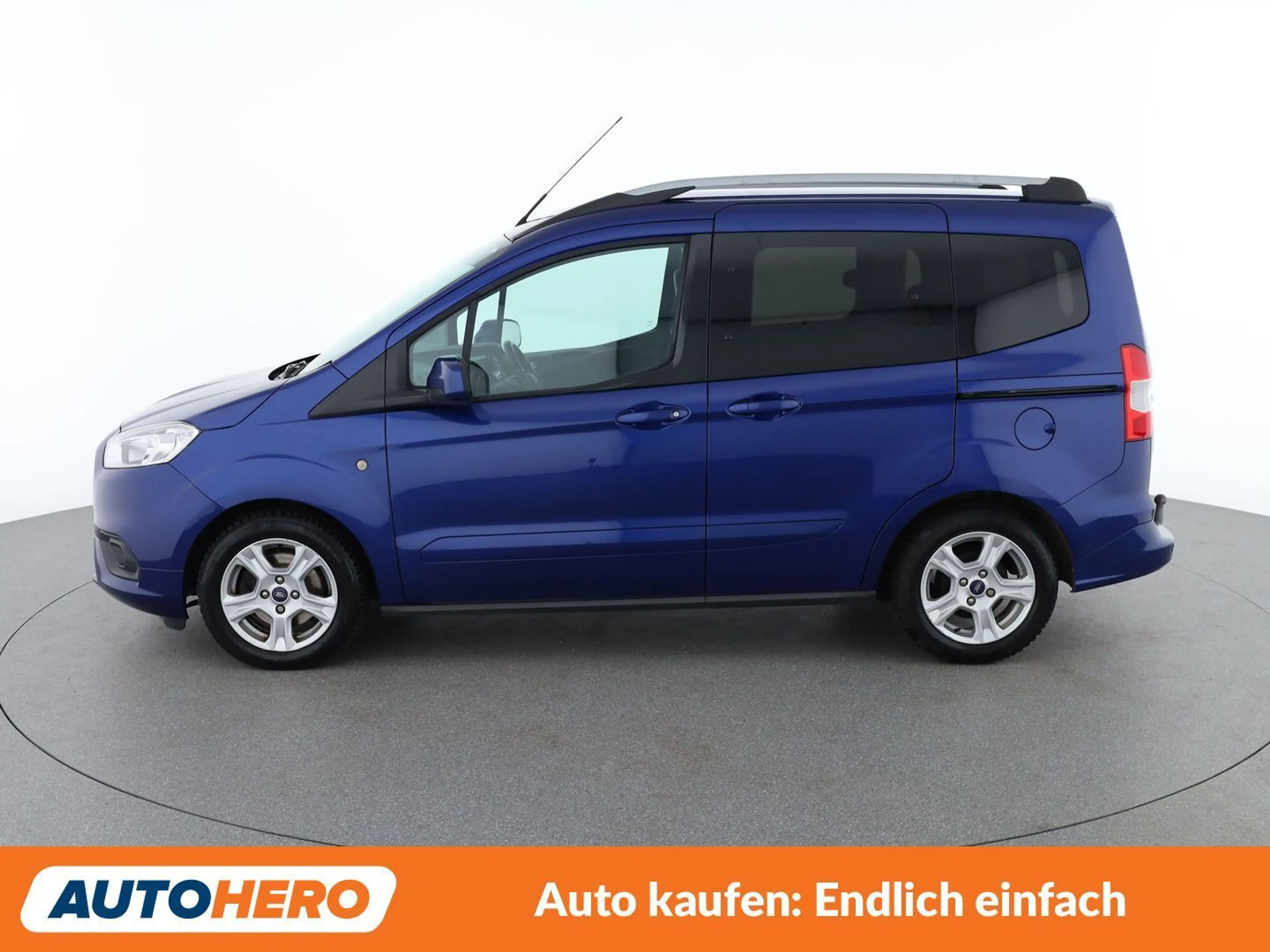Ford Tourneo 1.0 EcoBoost Titanium — photo 3