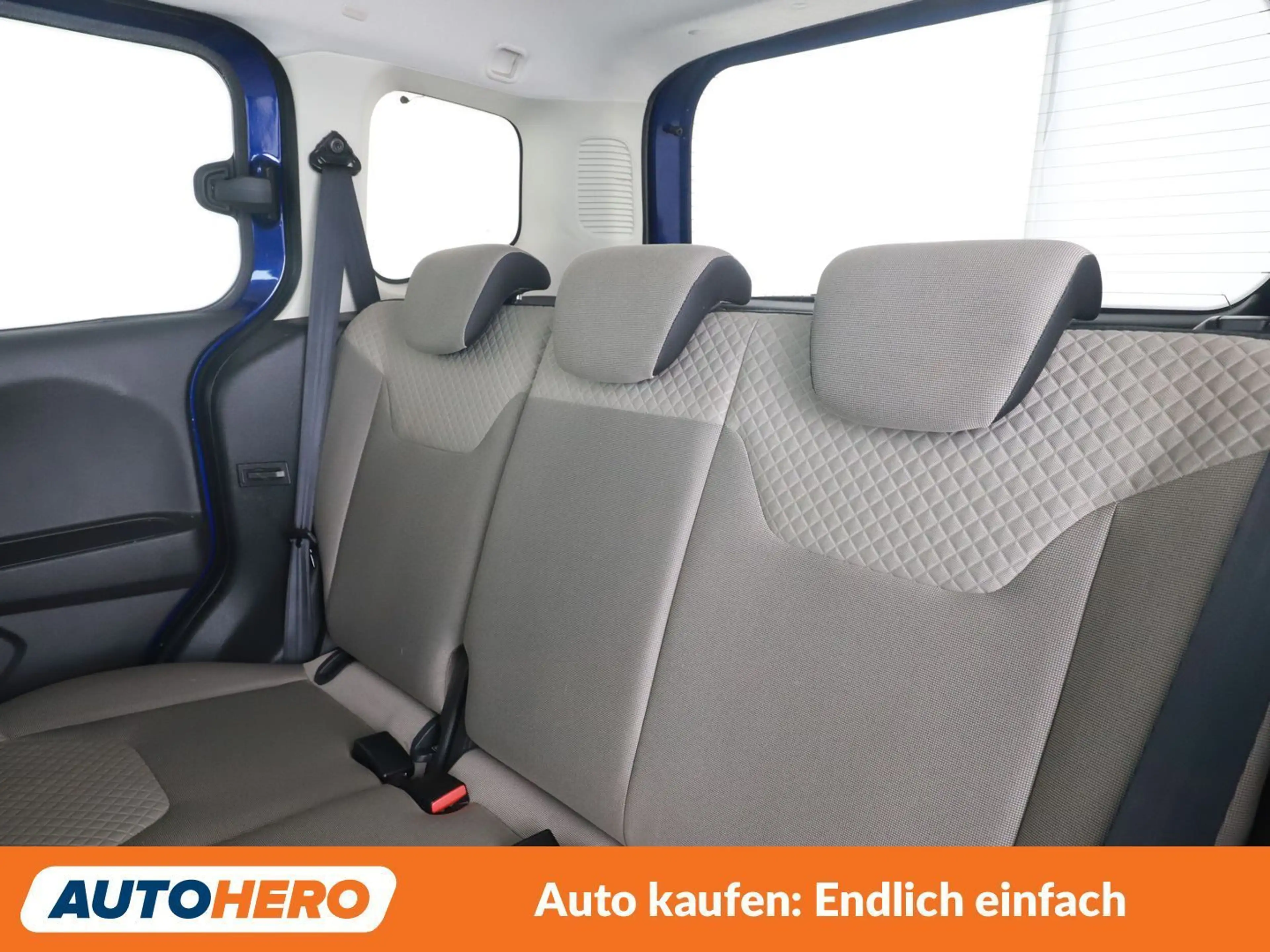 Ford Tourneo 1.0 EcoBoost Titanium — photo 14