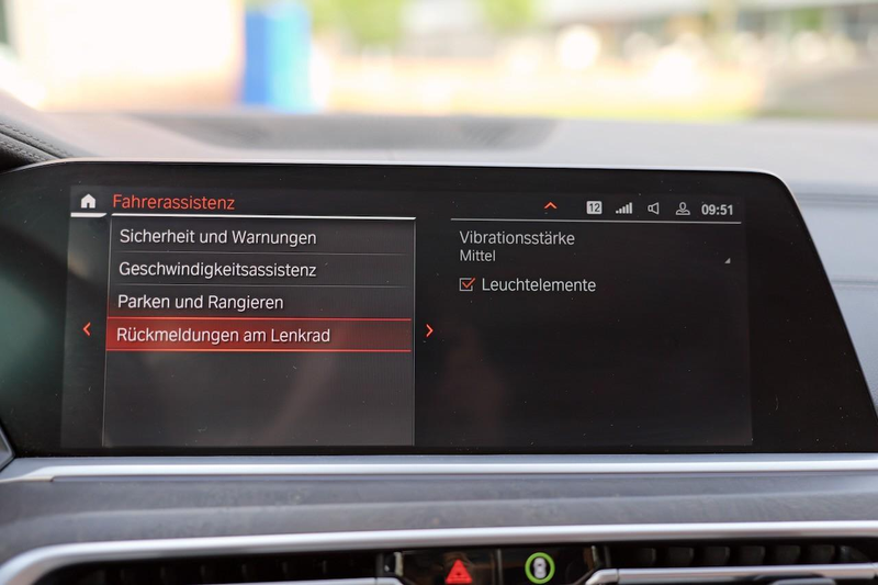 BMW X7 xDrive 30 d M Sport — photo 13
