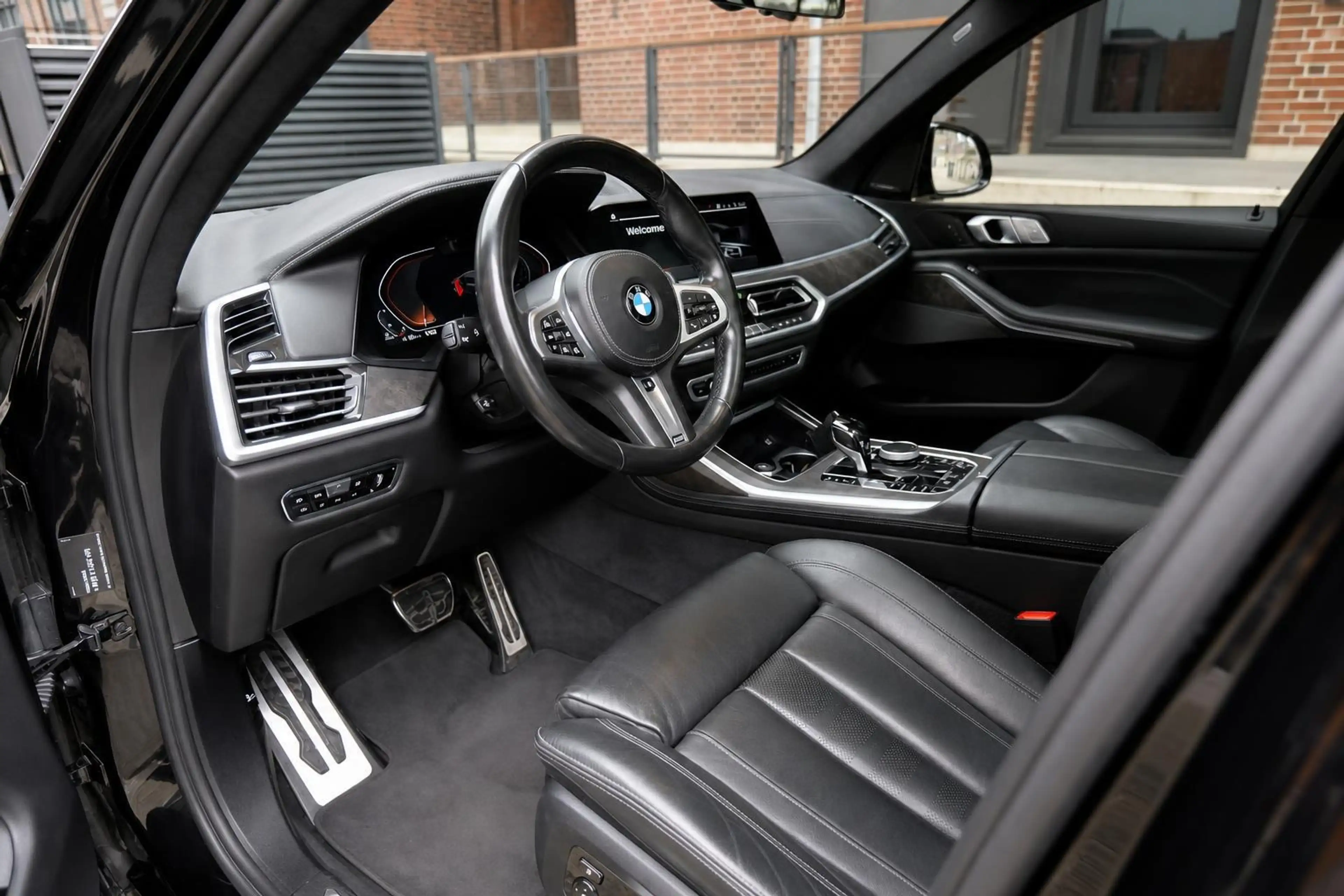 BMW X7 xDrive 30 d M Sport — photo 7