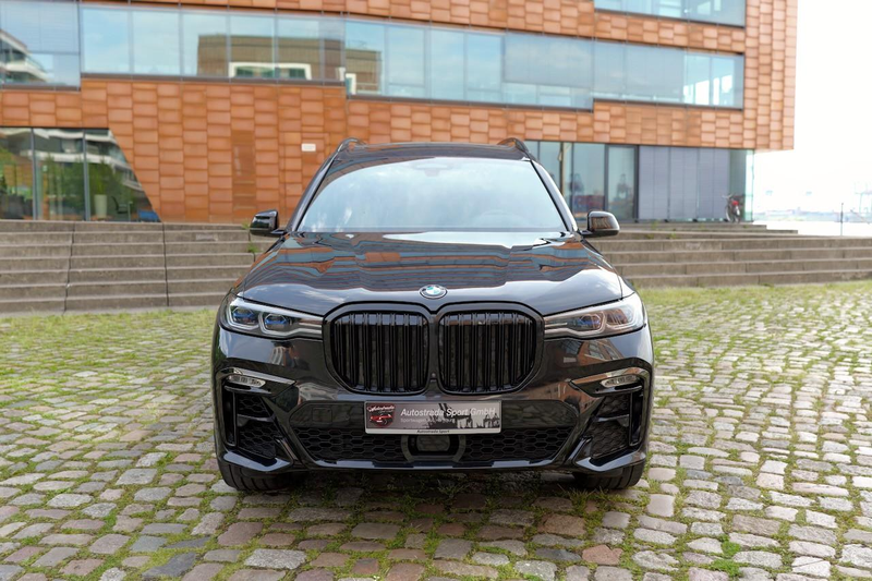 BMW X7 xDrive 30 d M Sport — photo 2