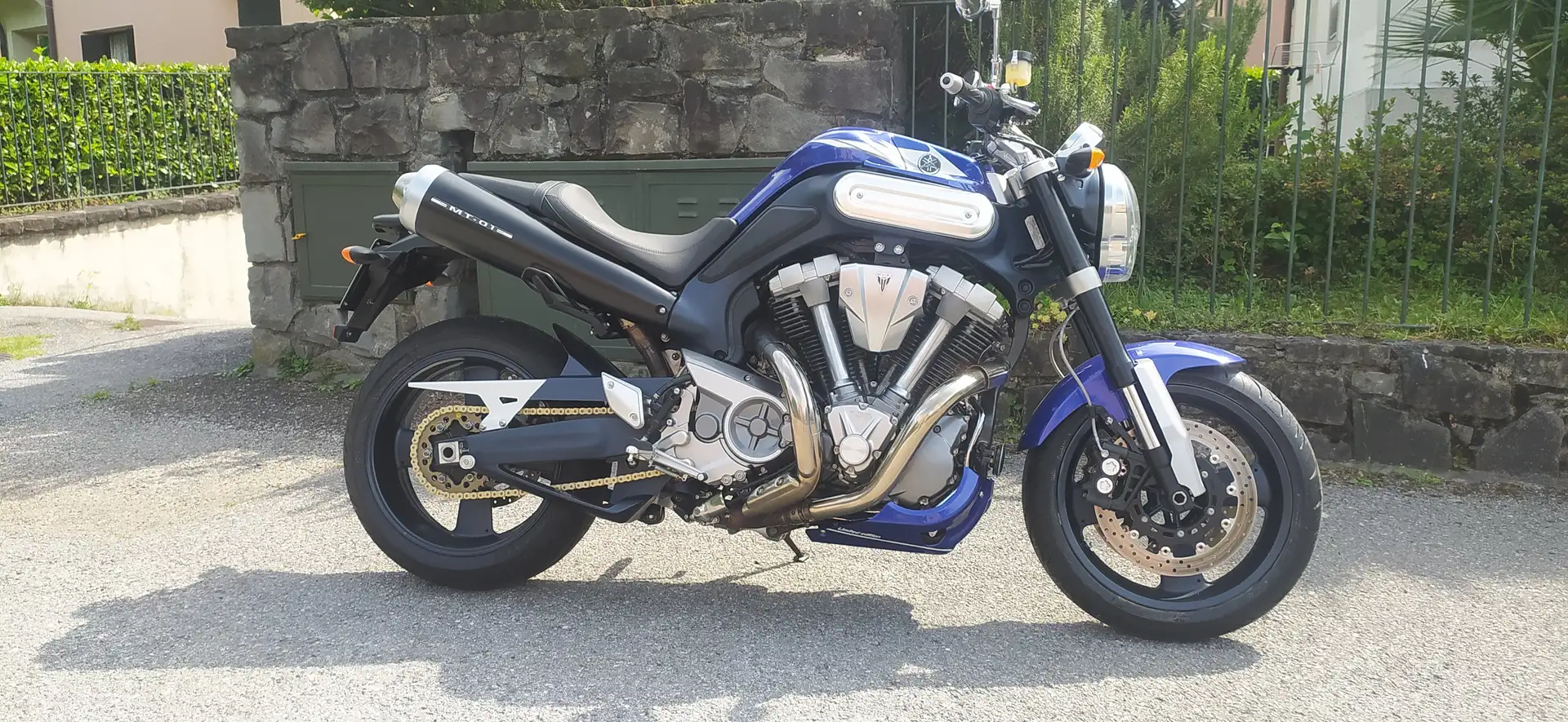 Yamaha MT-01 50° Anniversario Blu/Azzurro - 1