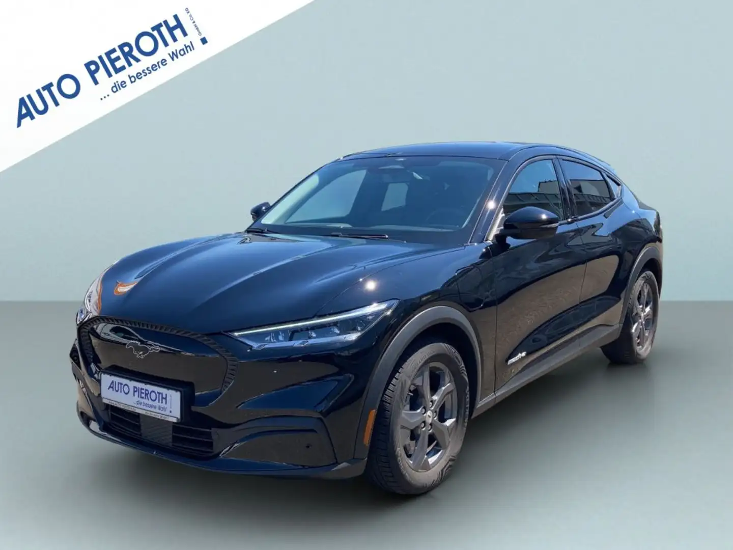 Ford Mustang Mach-E Schwarz - 1