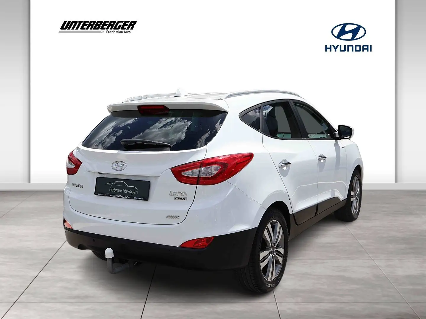 Hyundai iX35 2,0 CRDi 4WD Style Aut. Weiß - 2