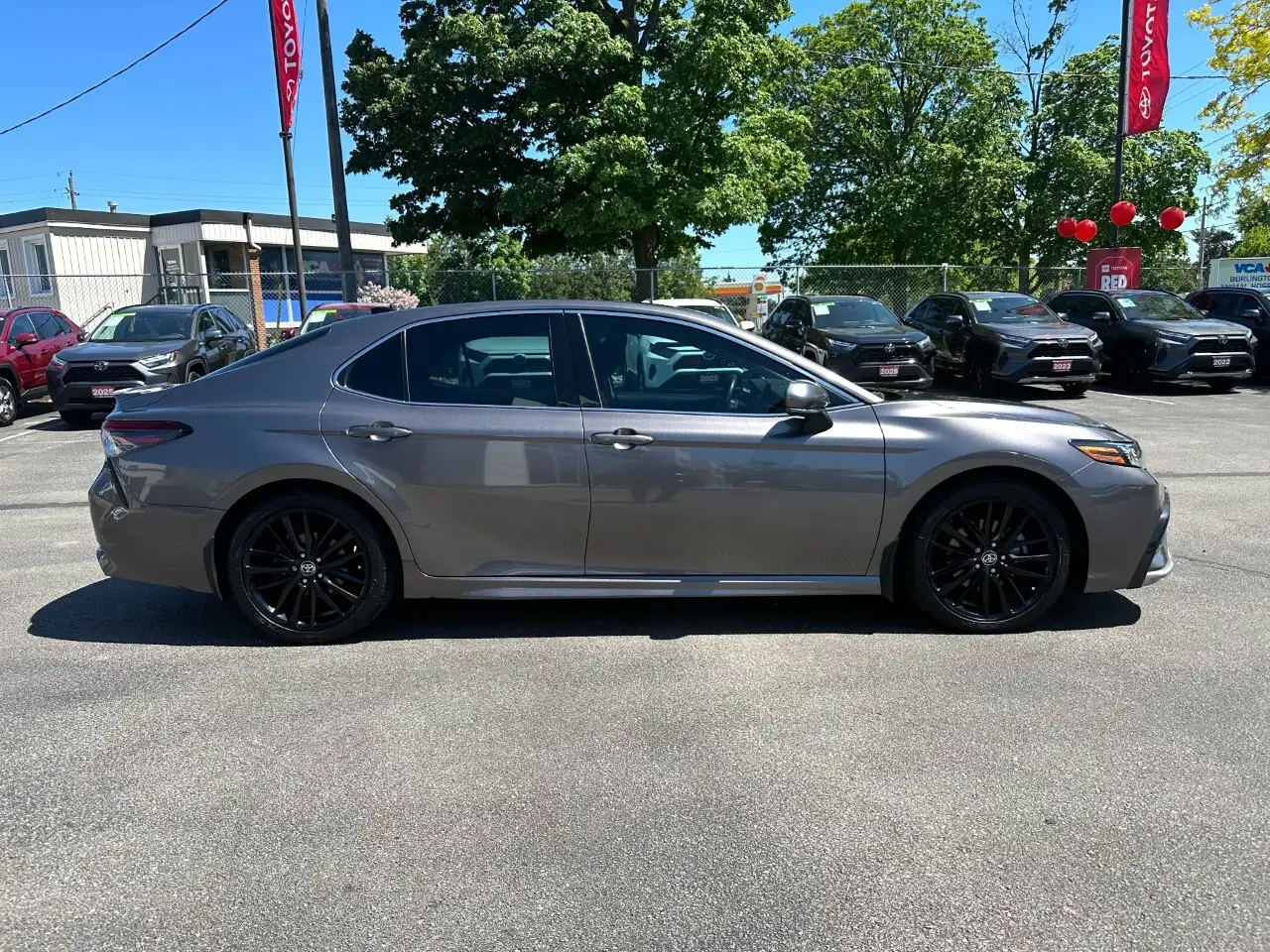 Toyota Camry снимка Toyota Camry