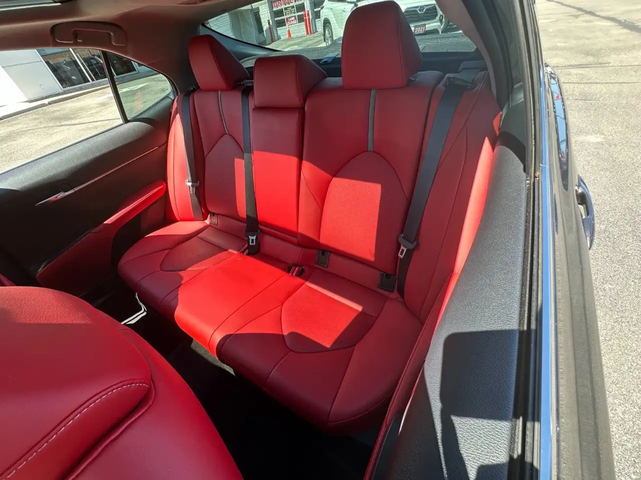 Toyota Camry снимка Toyota Camry