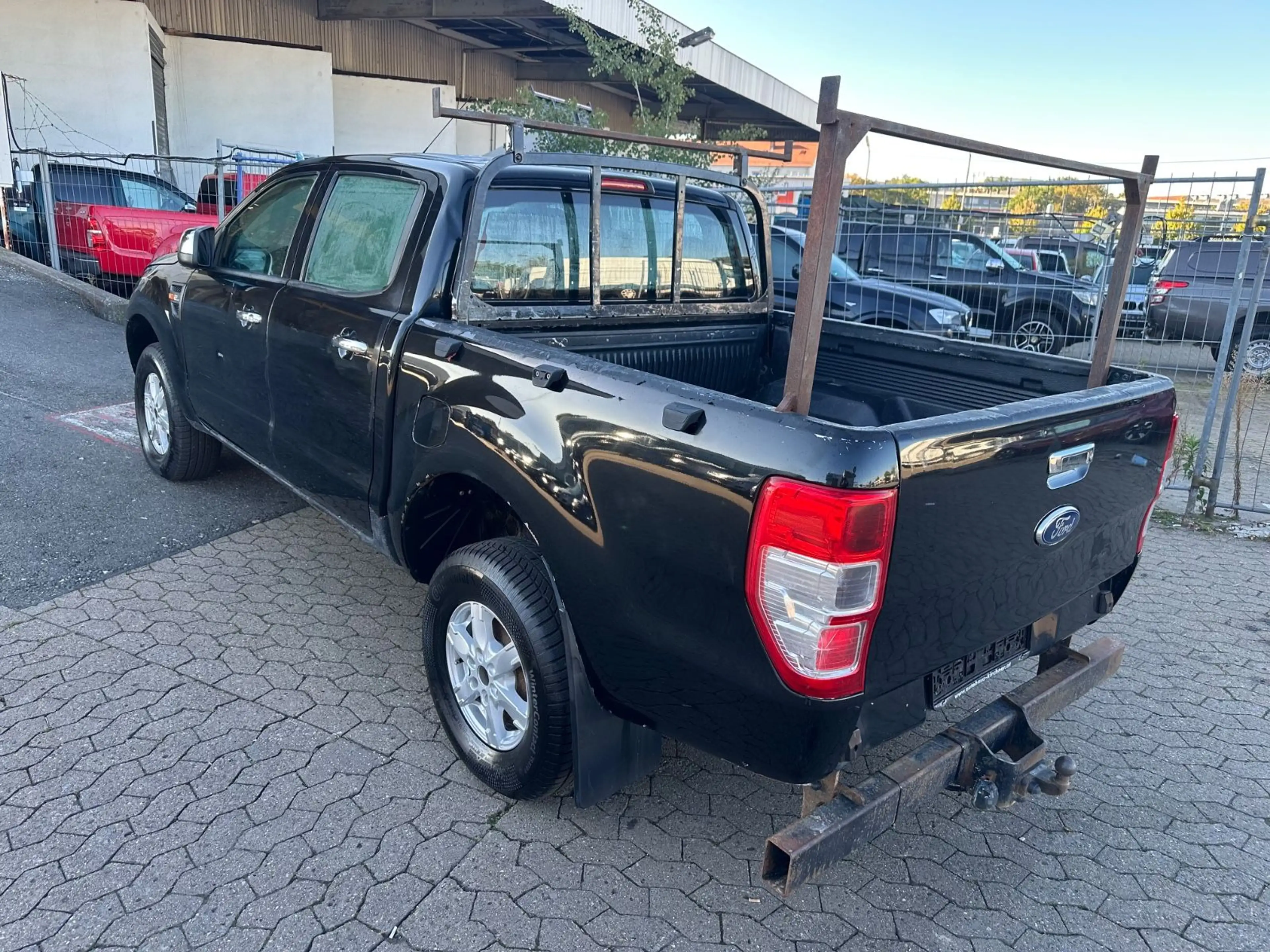 Ford Ranger — photo 7