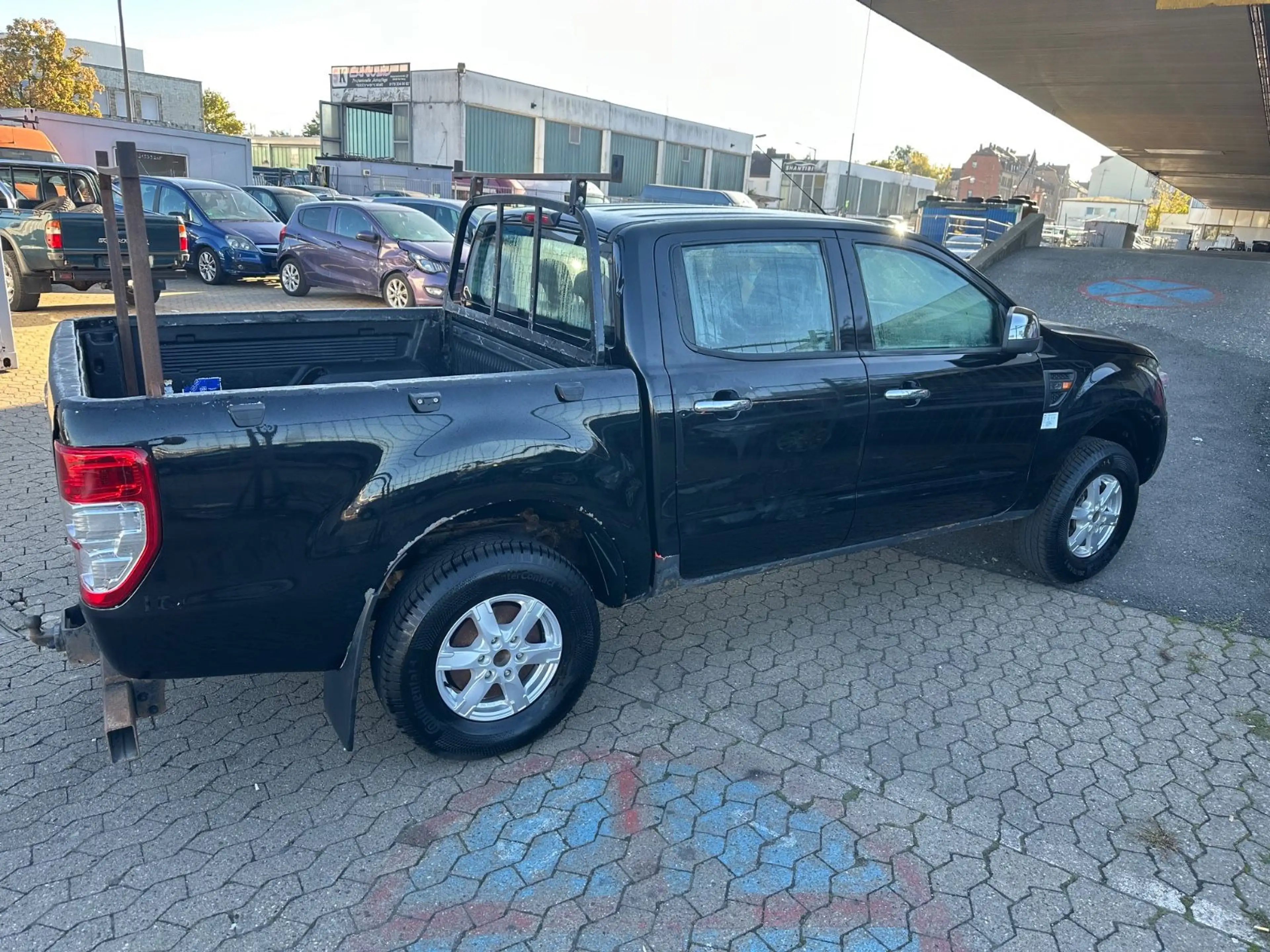 Ford Ranger — photo 13