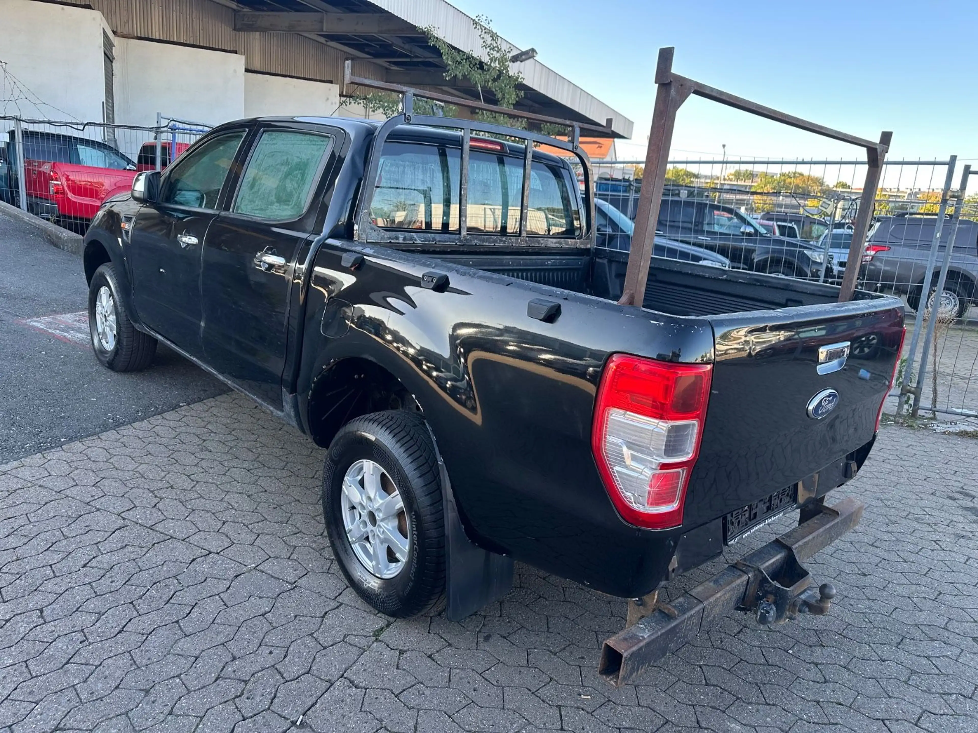 Ford Ranger — photo 8