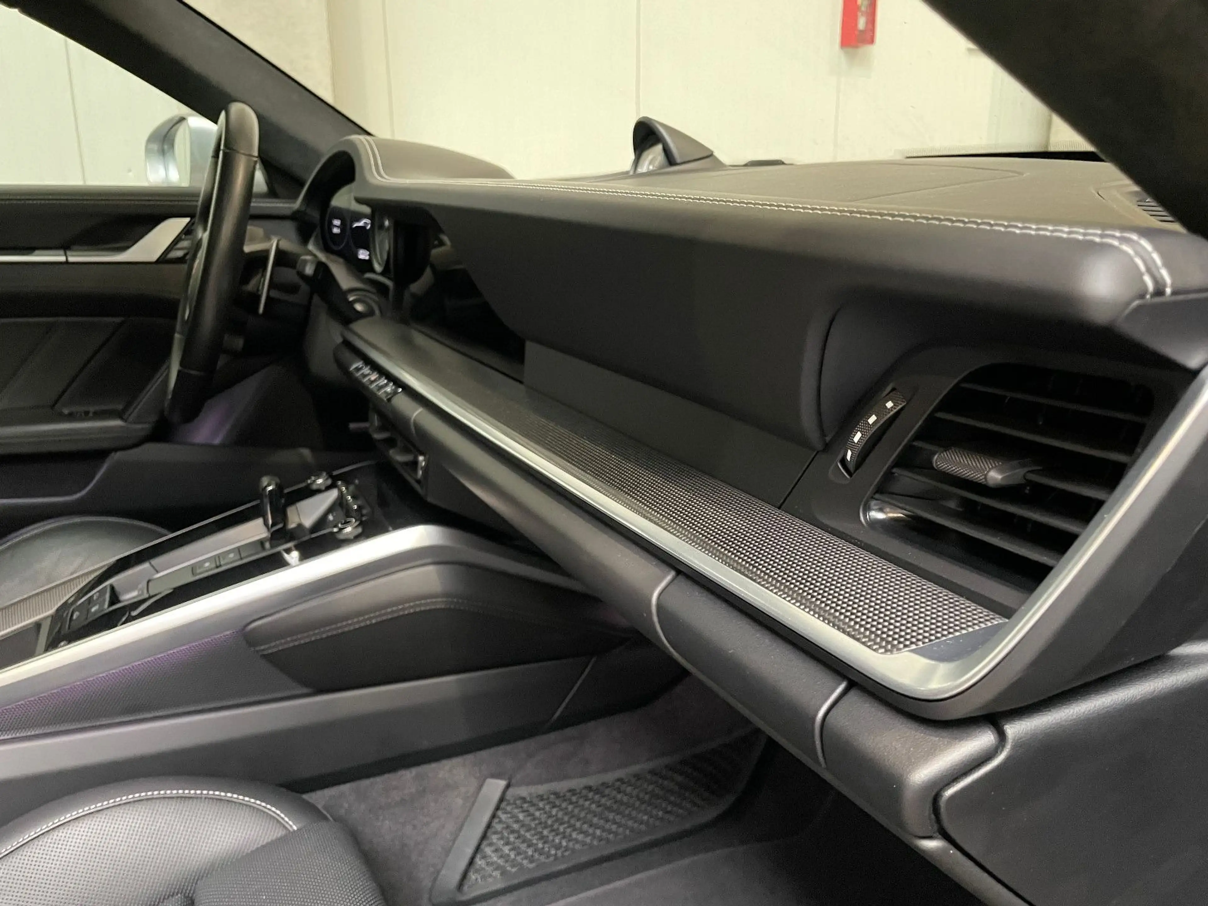 Porsche 911 Turbo S 1.Hd/Scheckheft/Approved/u-frei/Lift — photo 13