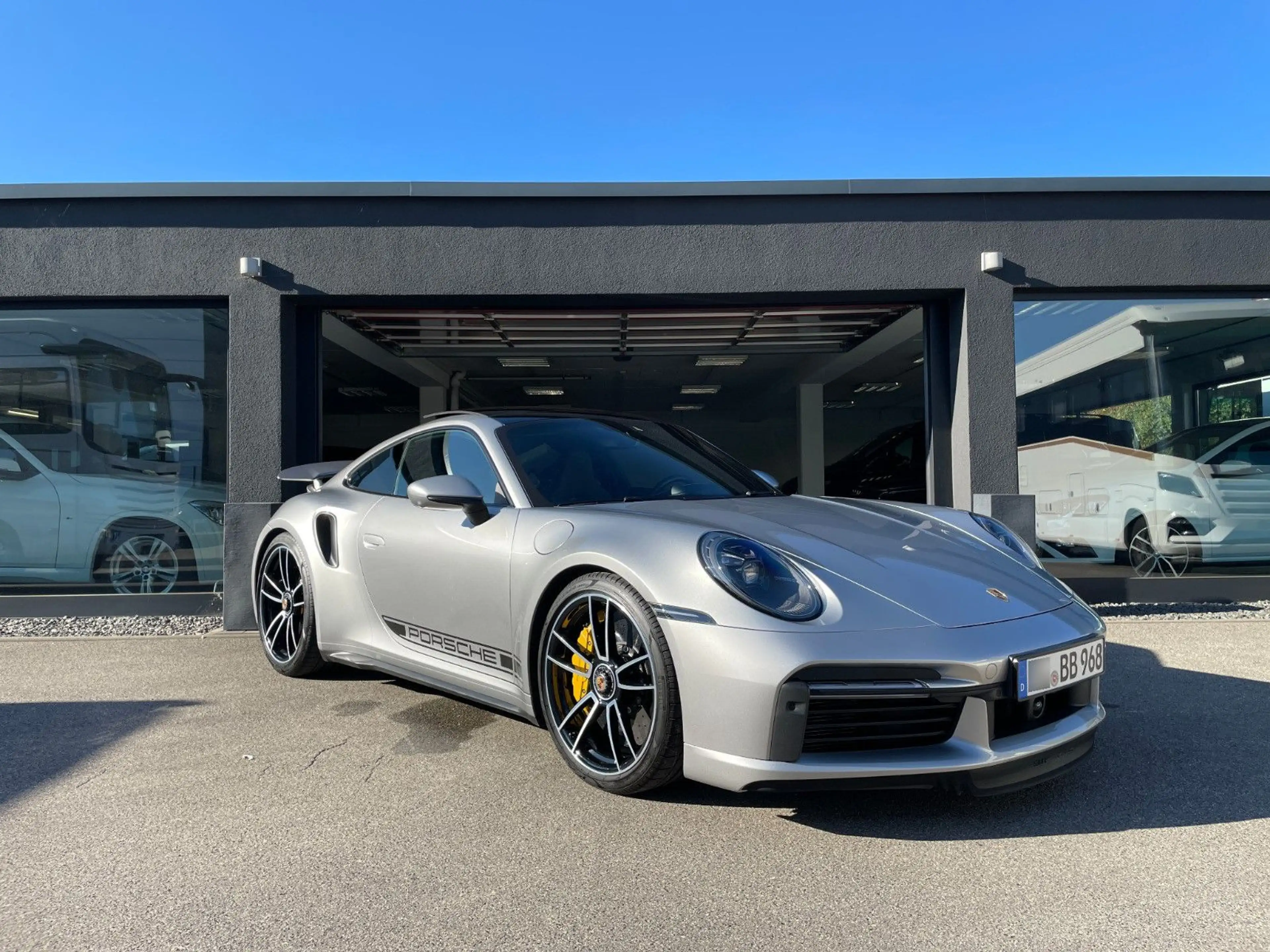 Porsche 911 Turbo S 1.Hd/Scheckheft/Approved/u-frei/Lift
