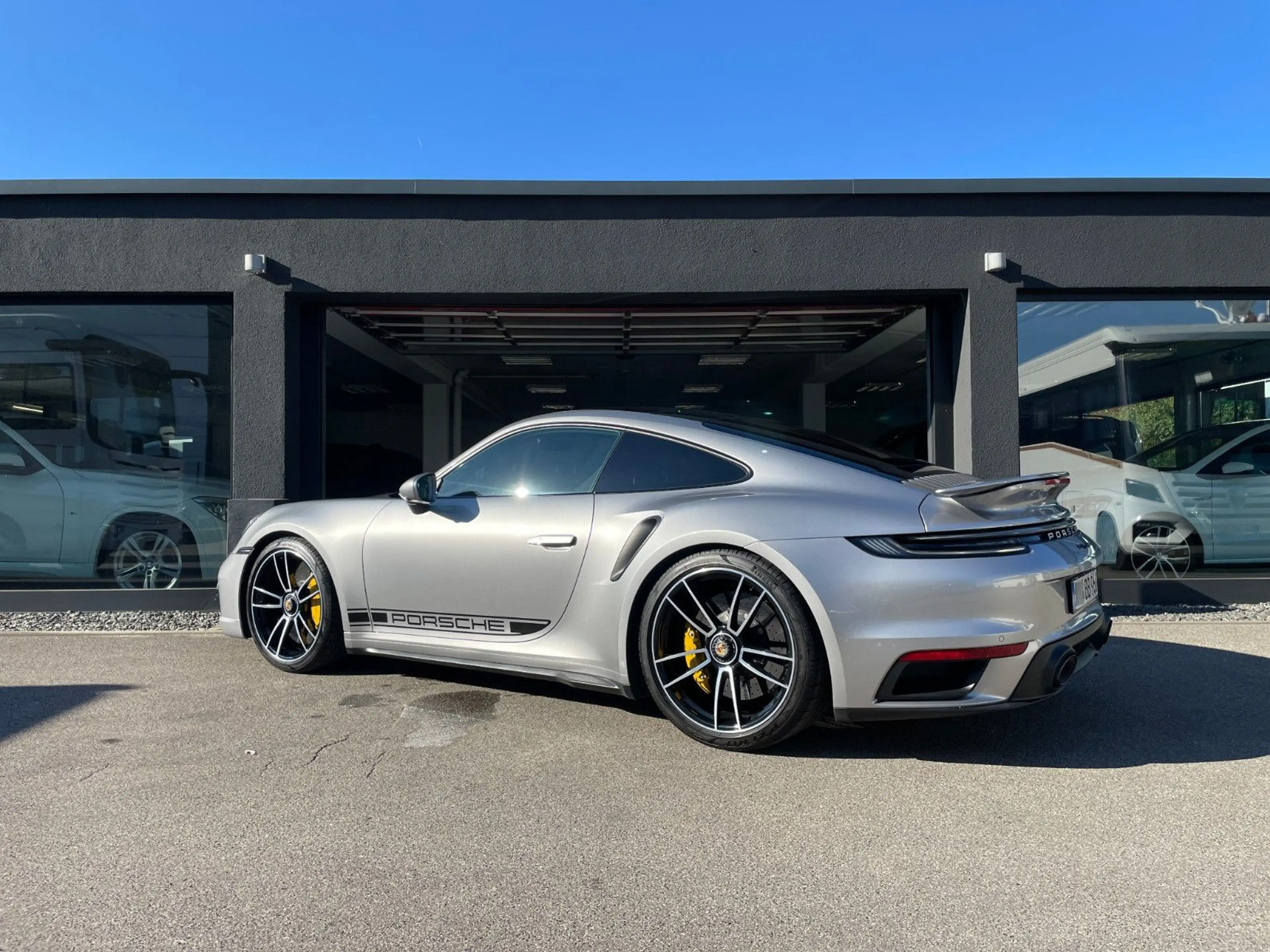 Porsche 911 Turbo S 1.Hd/Scheckheft/Approved/u-frei/Lift — photo 3