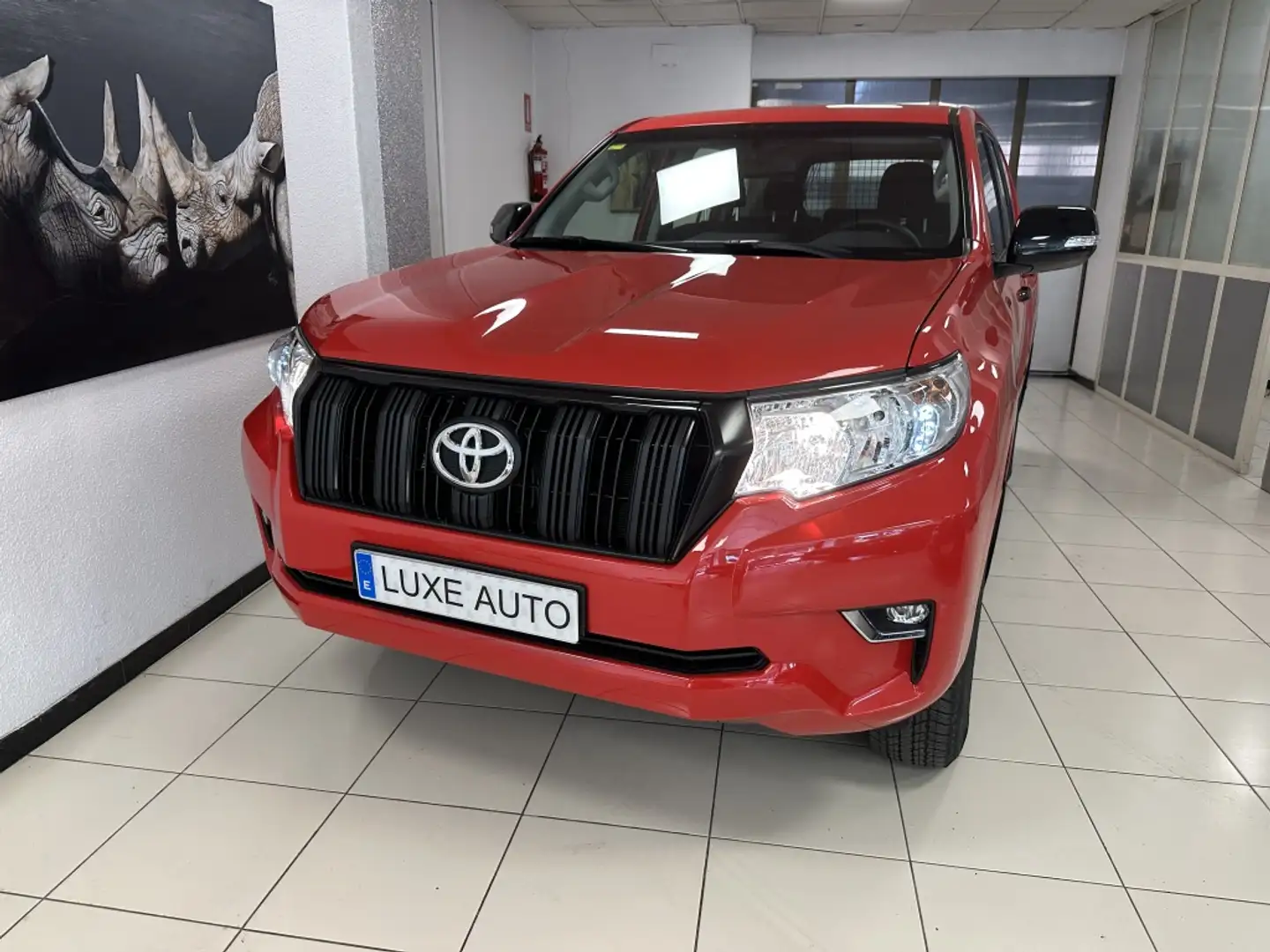 Toyota Land Cruiser D-4D GX Rojo - 2