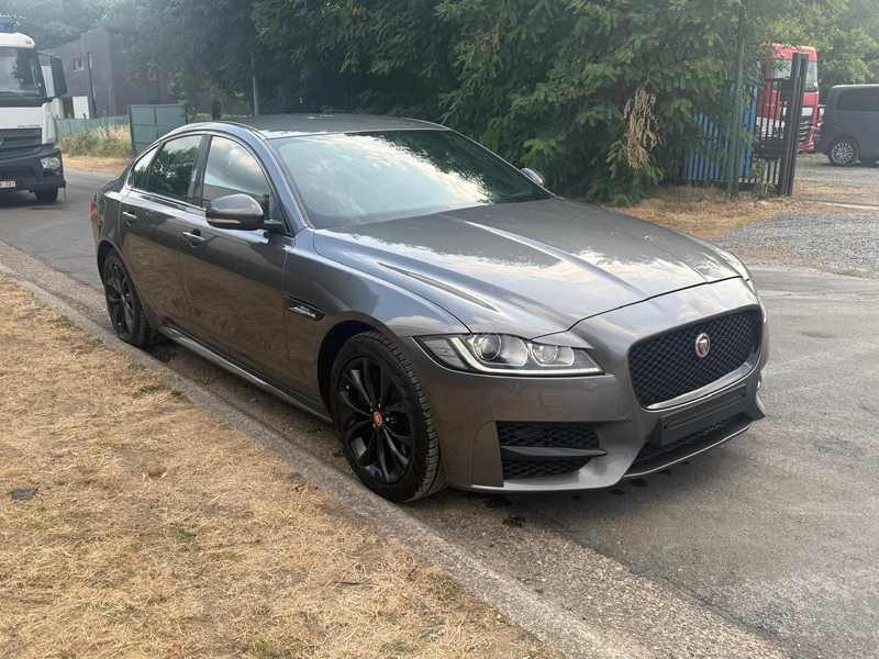 Jaguar XF XF 2.0 D AWD R-Sport (EU6.2) — photo 5