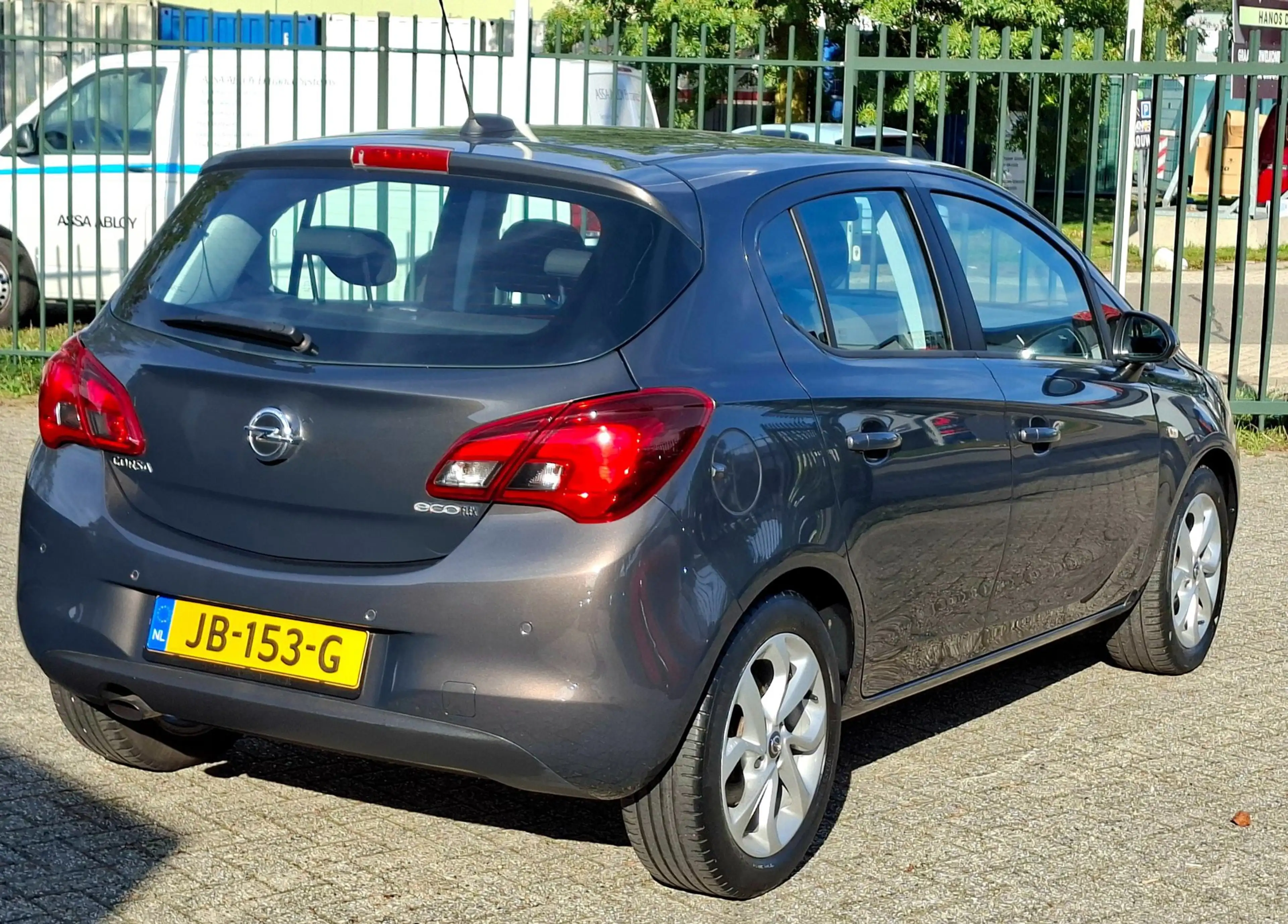 Opel Corsa 1.0 Turbo Edition 90 Pk Pdc voor / achter Airco NA — photo 2