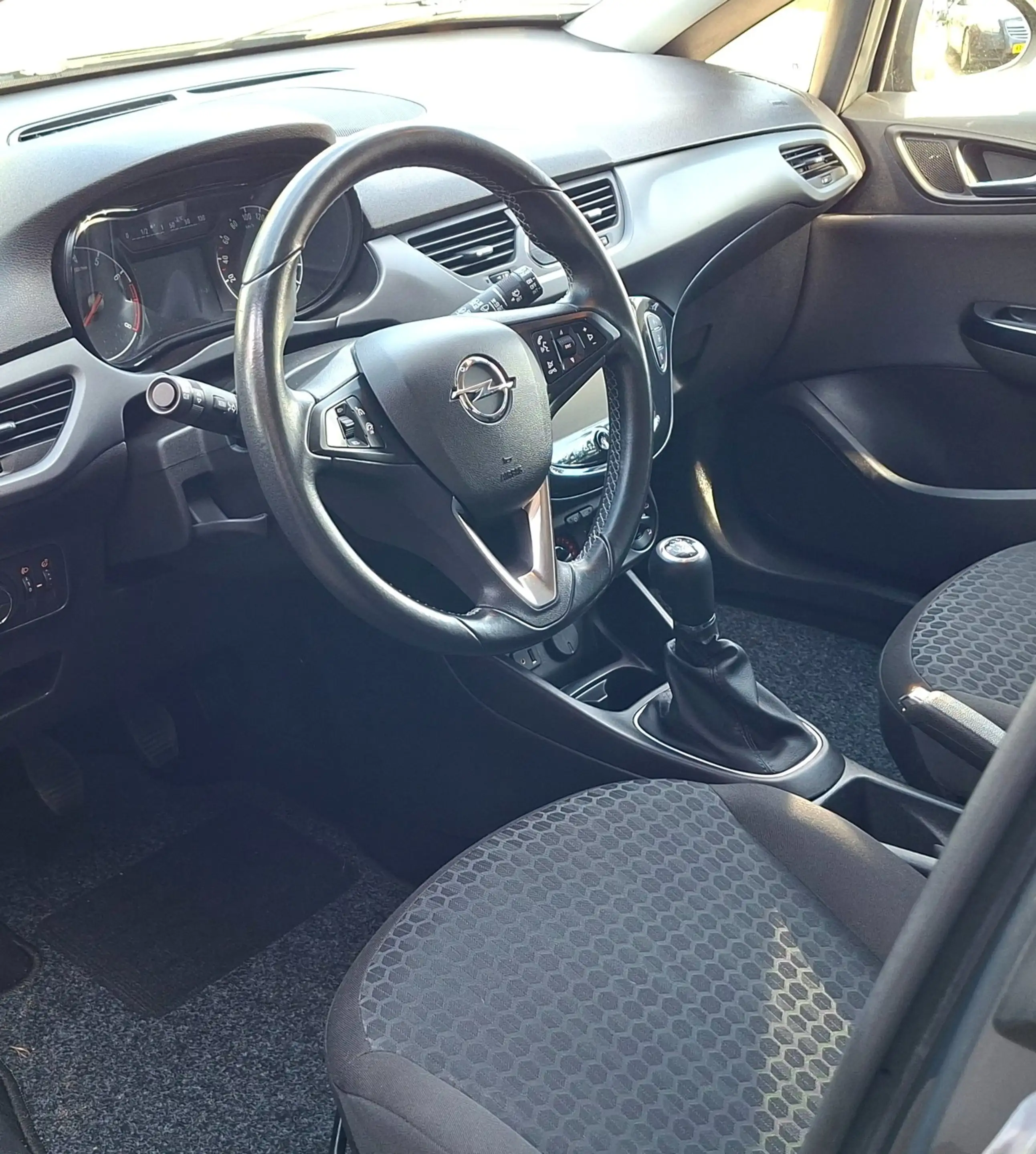 Opel Corsa 1.0 Turbo Edition 90 Pk Pdc voor / achter Airco NA — photo 6